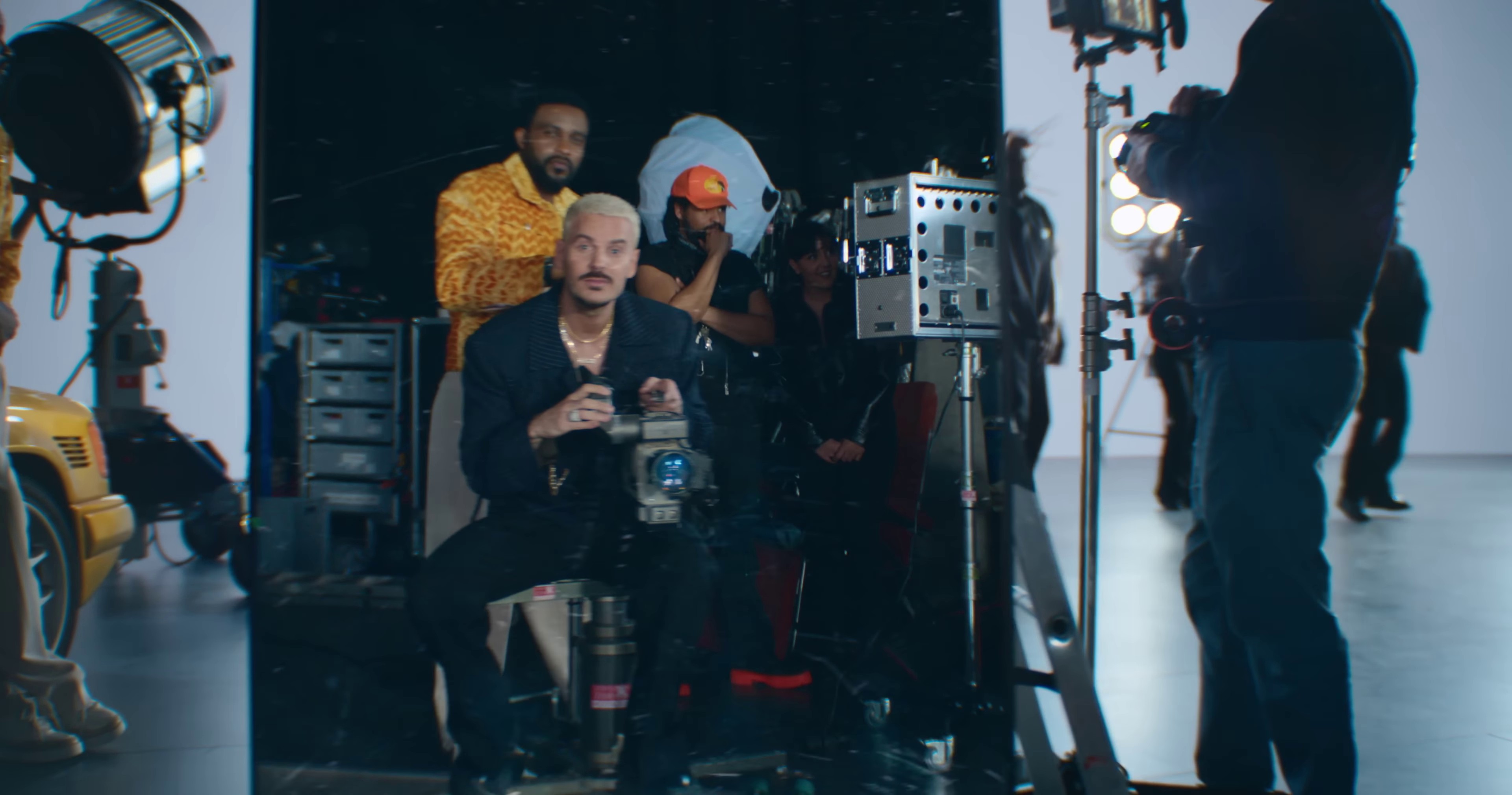 Chez toi, chez moi (2024) —  shot,  lighting