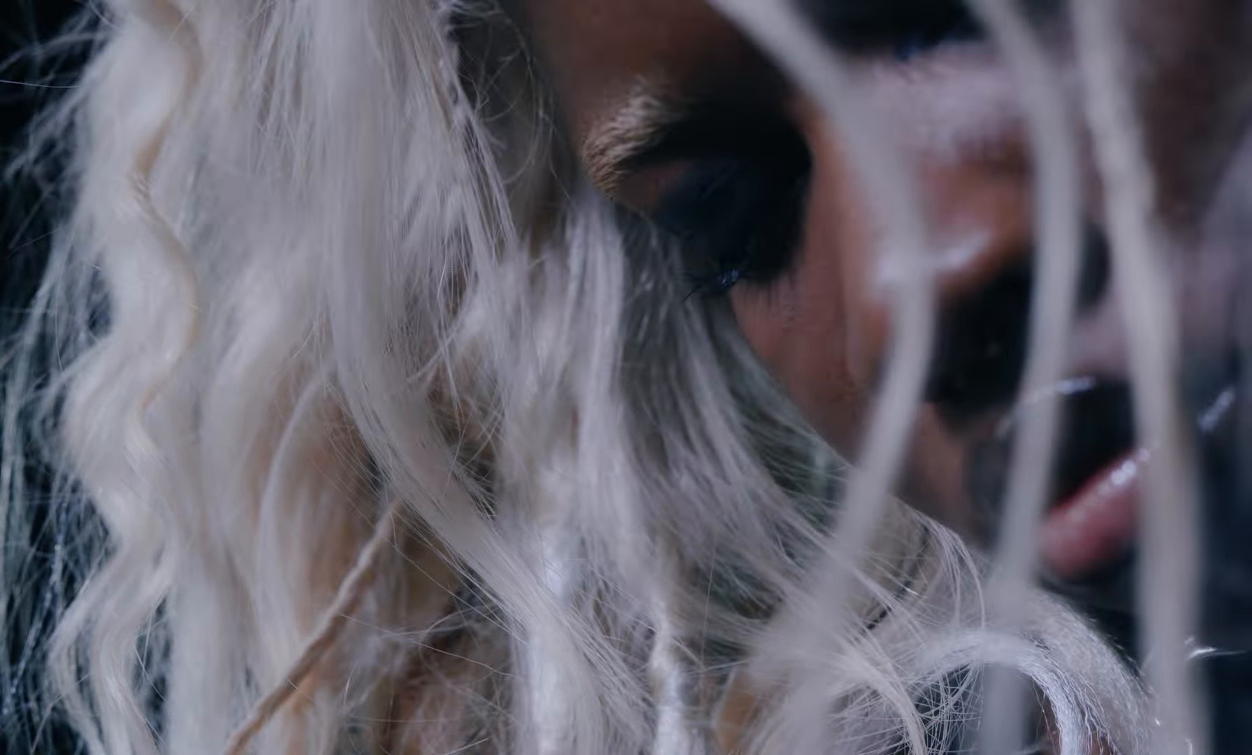 Medusa (2025) —  shot,  lighting