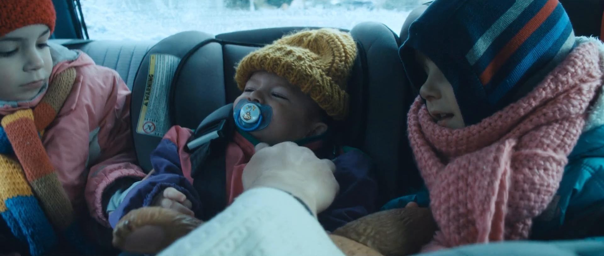 7-The POV.emmi-karacsony (2019) —  shot,  lighting