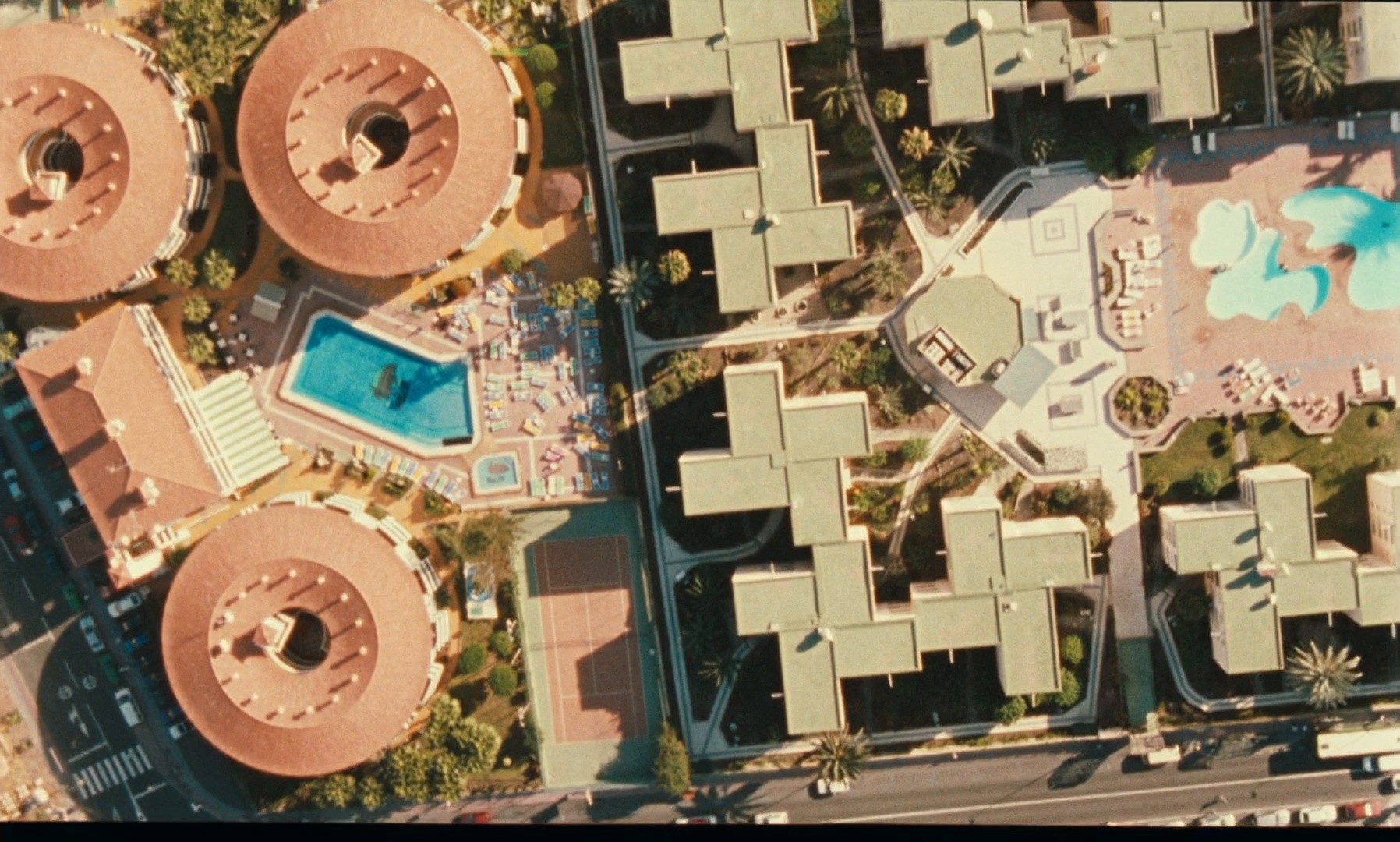 Ma mère (2004) —  shot,  lighting