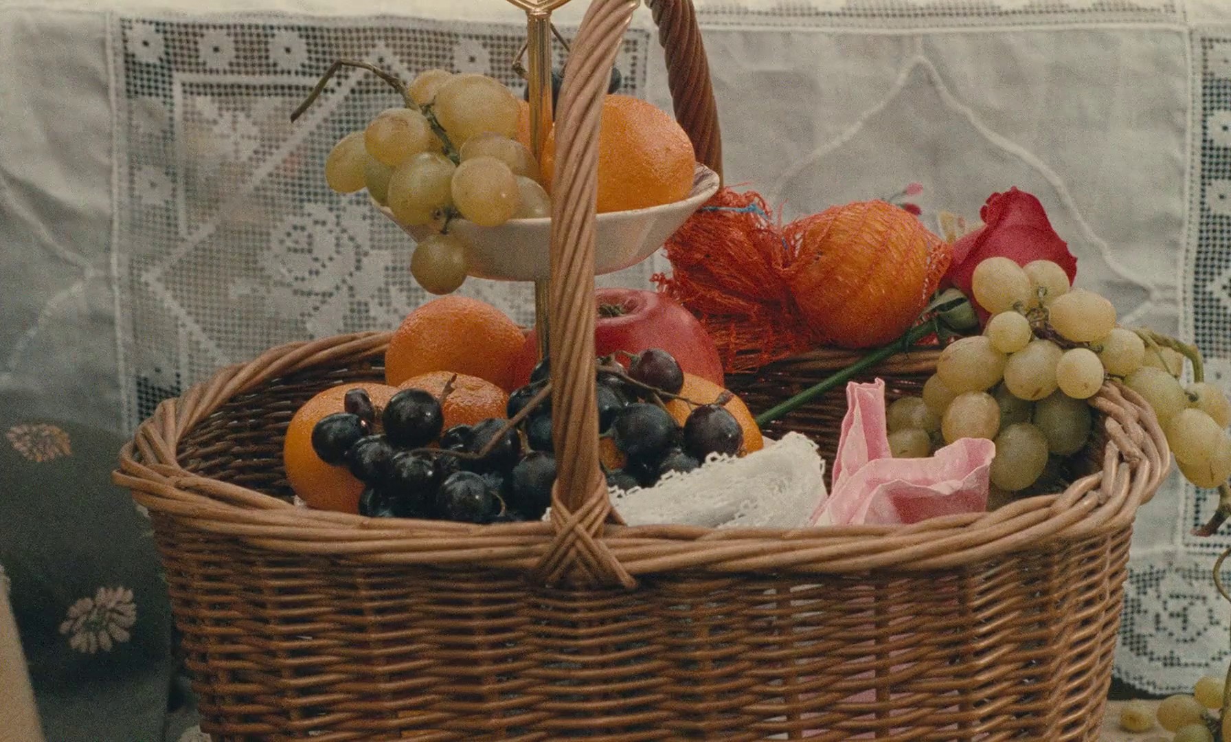 Jane B. for Agnes V. (1988) —  shot,  lighting