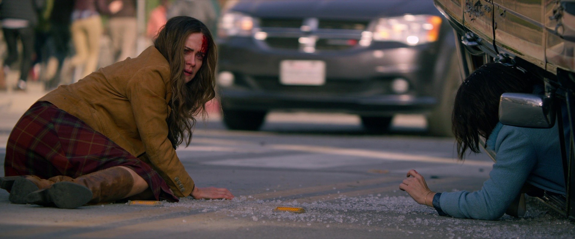 Bird Box (2018) —  shot,  lighting