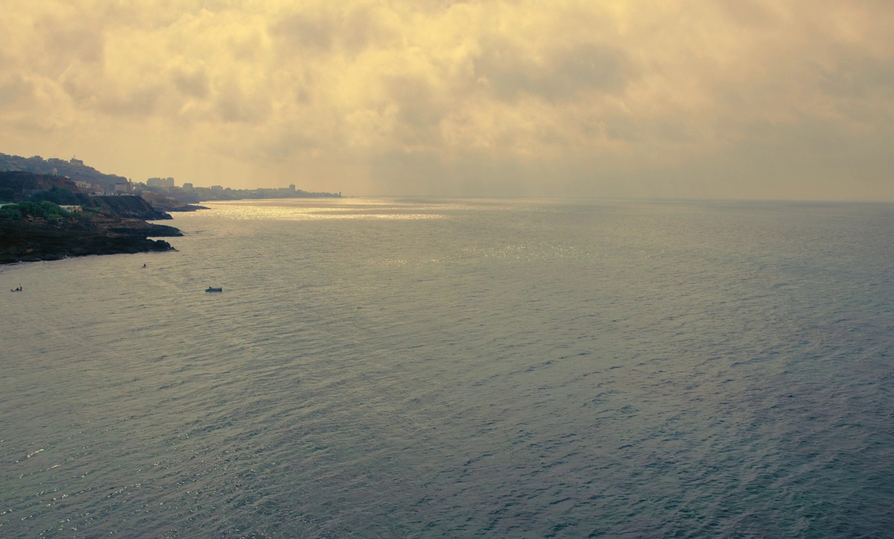 The King of Algiers (2023) —  shot,  lighting