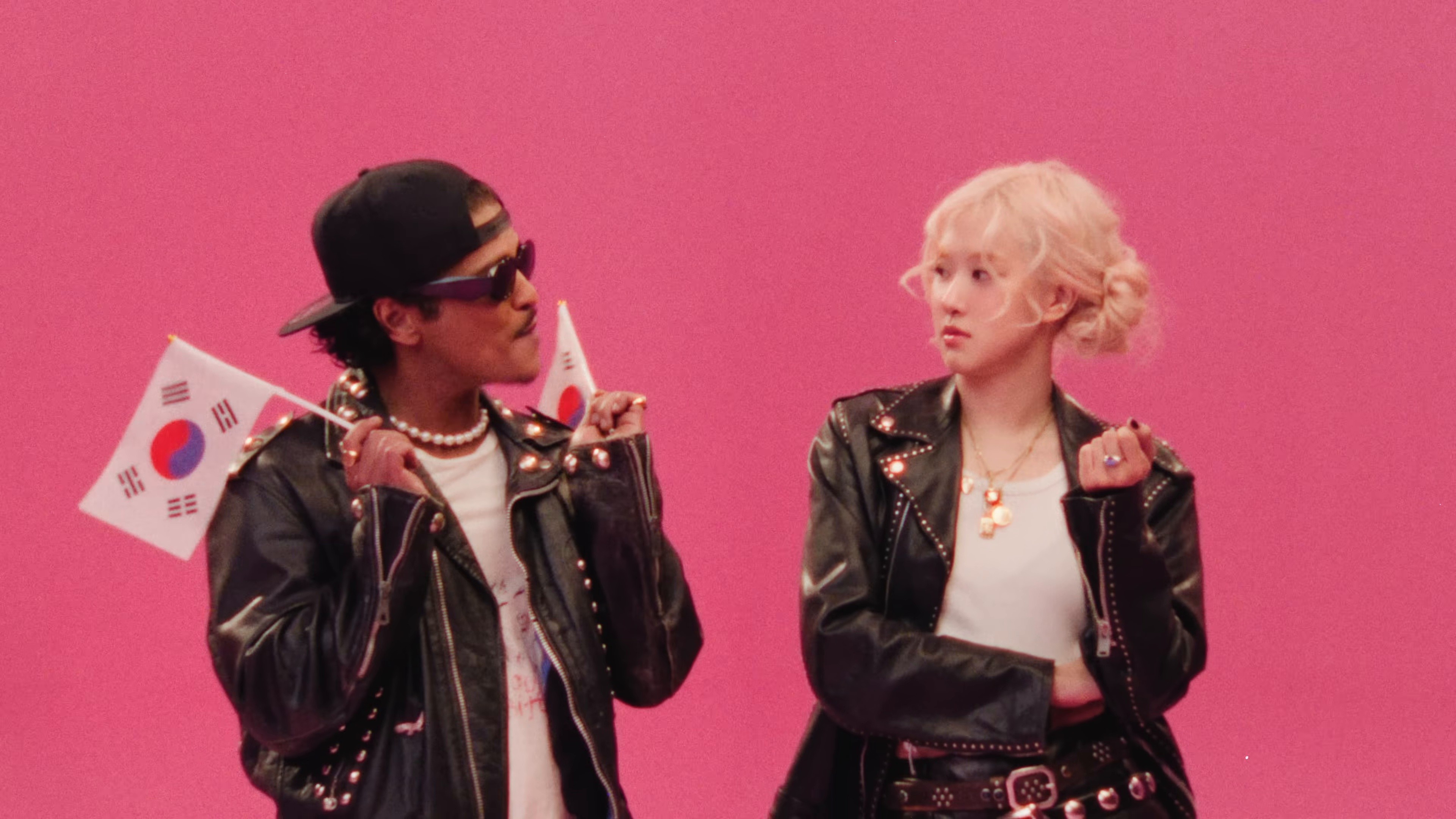 APT. (2024) —  shot,  lighting