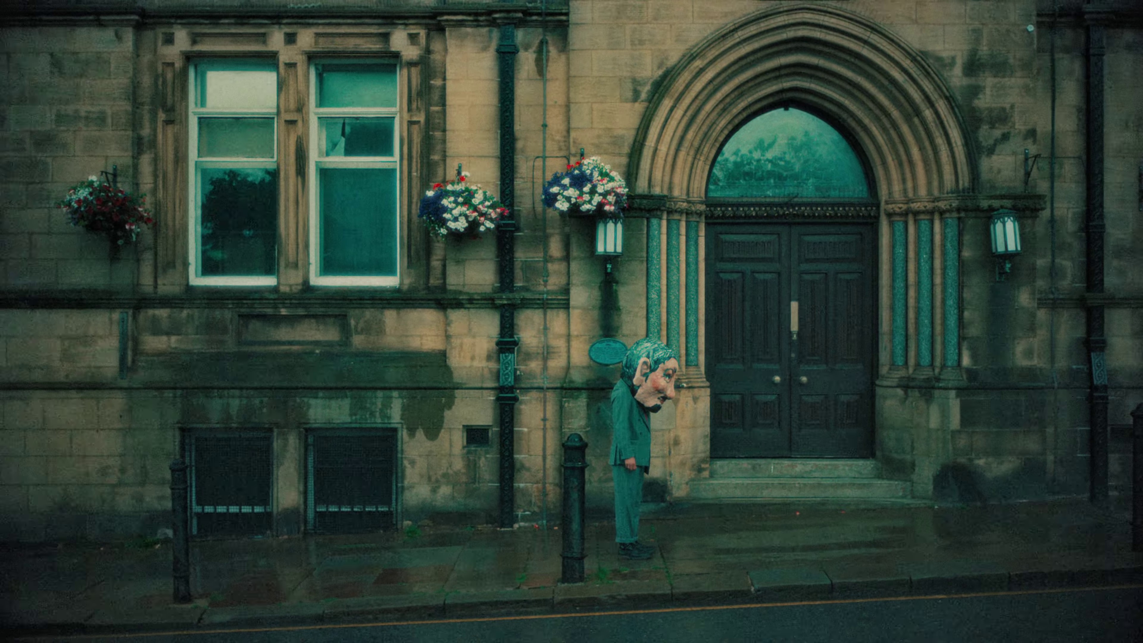 The World's Biggest Paving Slab (2023) —  shot,  lighting