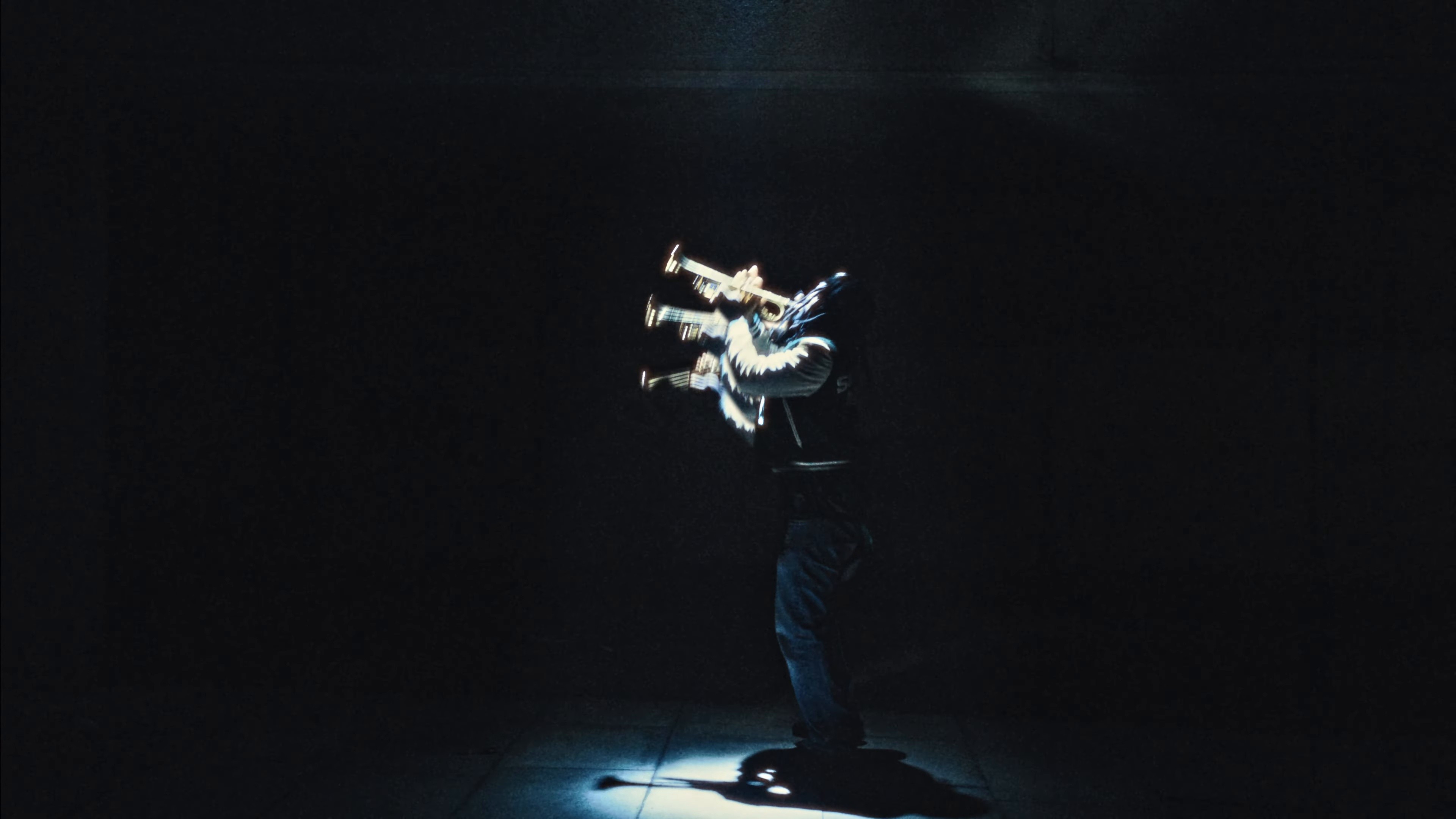 Robbery Rings (2025) —  shot,  lighting