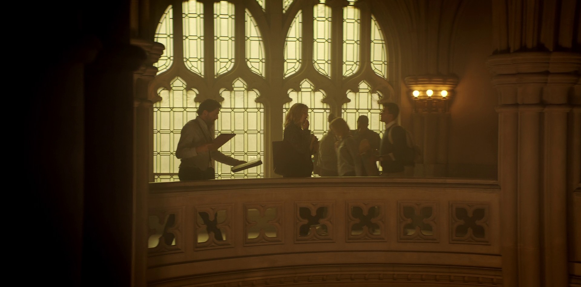 The Last Nice Guy In New York (2018) —  shot,  lighting