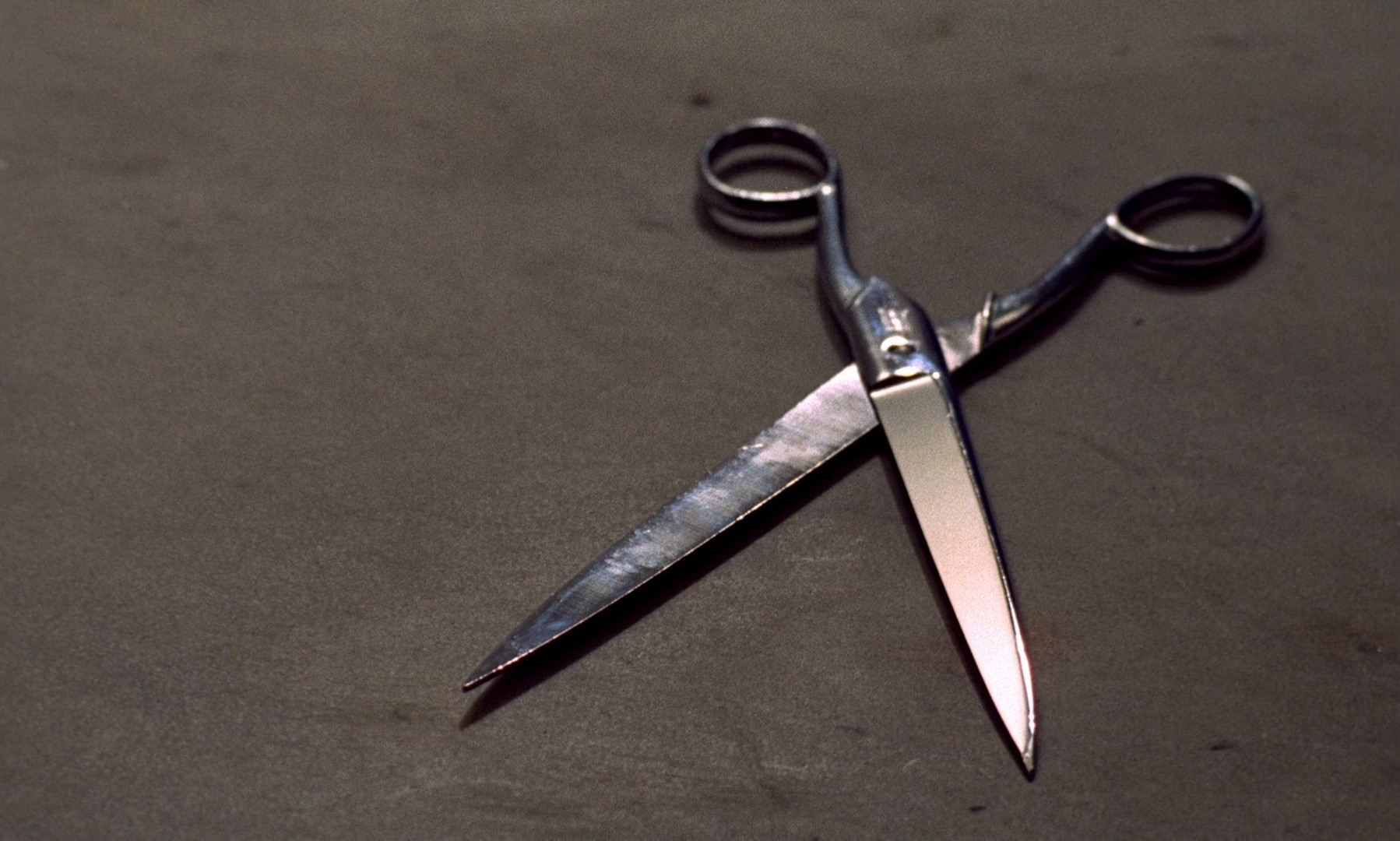 Successive Slidings of Pleasure (1974) —  shot,  lighting