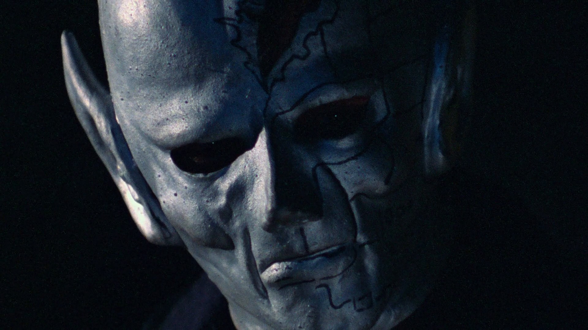 Crazy Thunder Road (1980) —  shot,  lighting