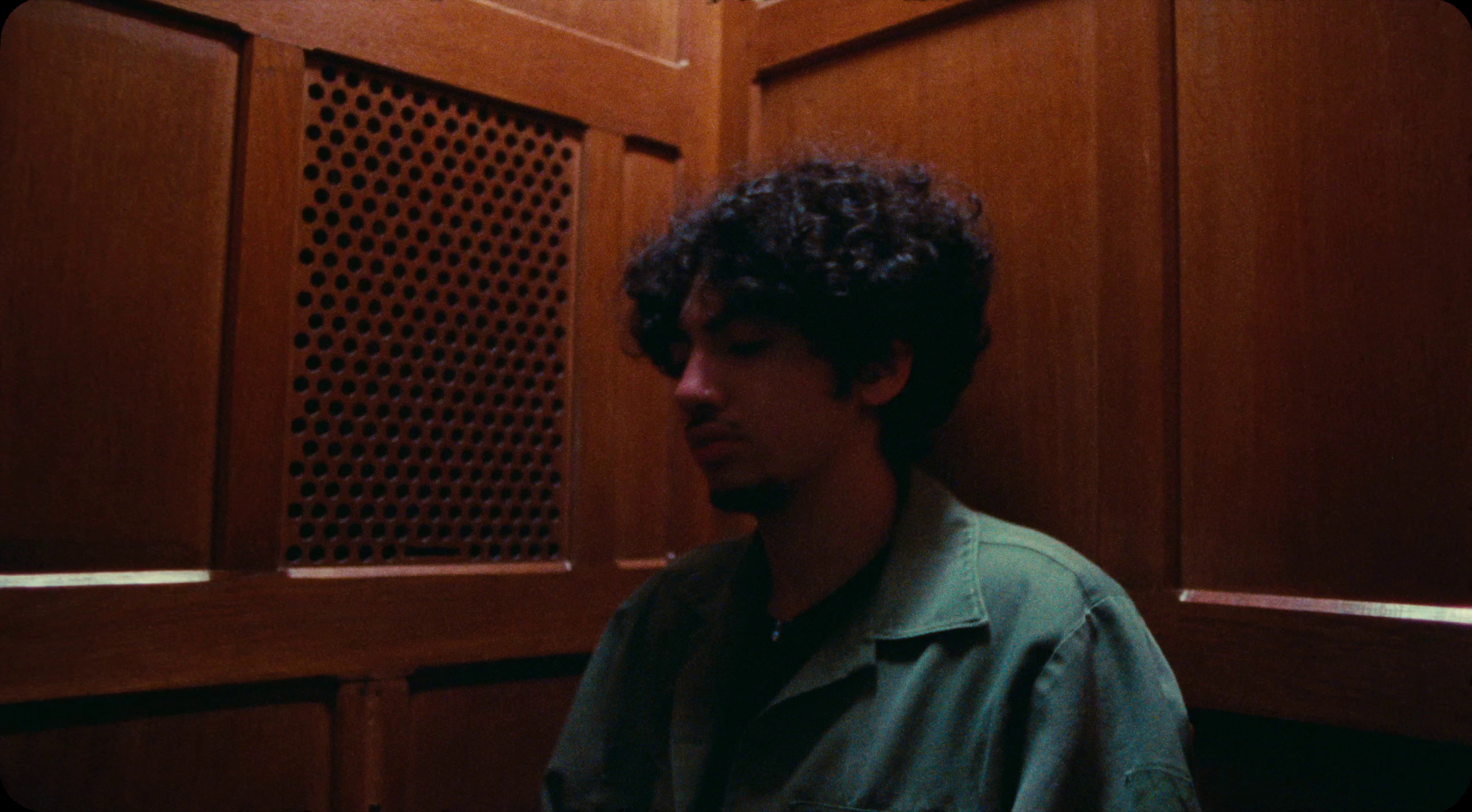 kickstand (2023) —  shot,  lighting