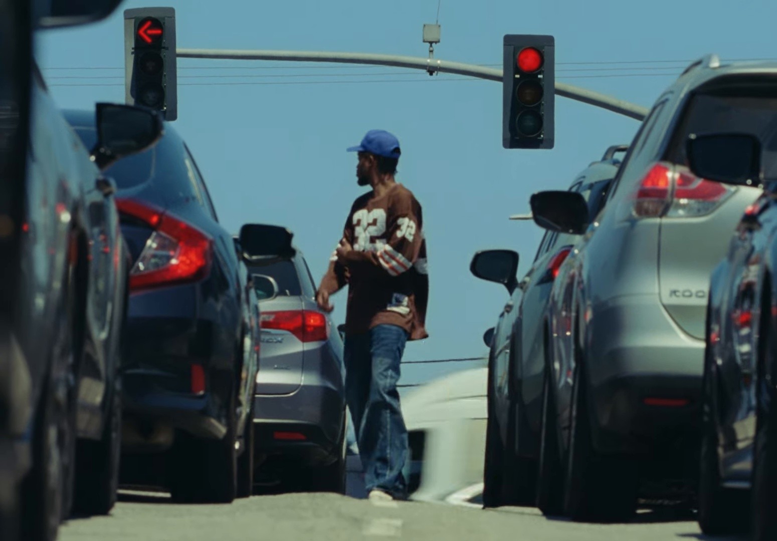 Idk (2025) —  shot,  lighting