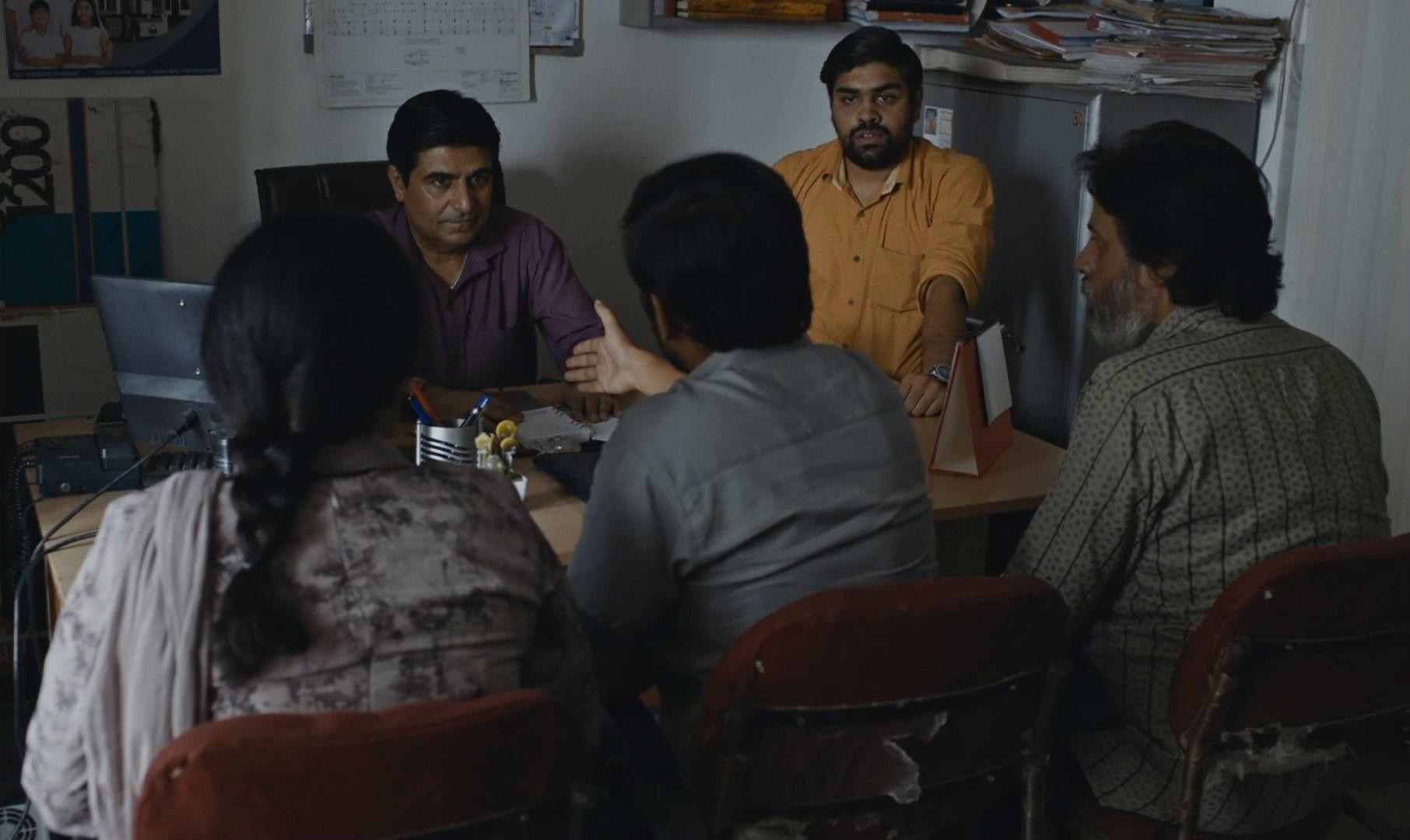 Agra (2023) —  shot,  lighting