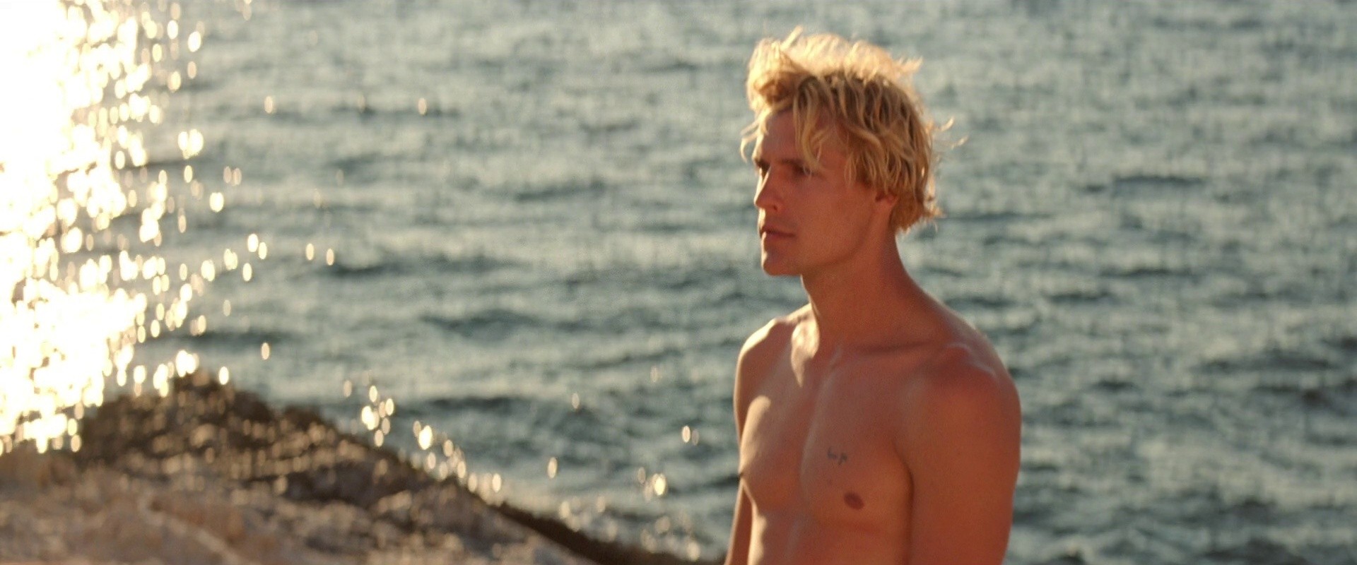 Arabian Nights: Volume 3 - The Enchanted One (2016) —  shot,  lighting