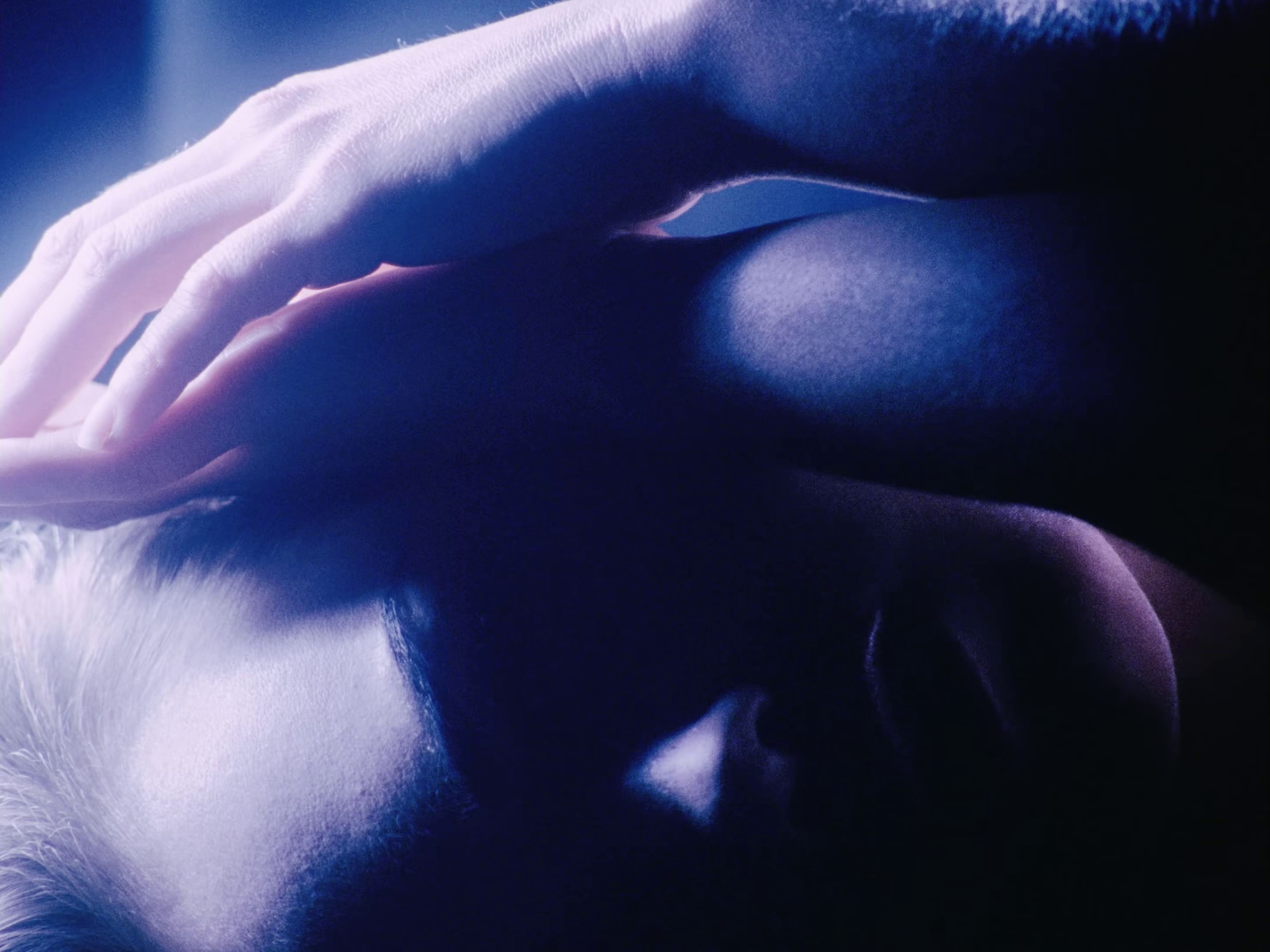 One (1992) —  shot,  lighting