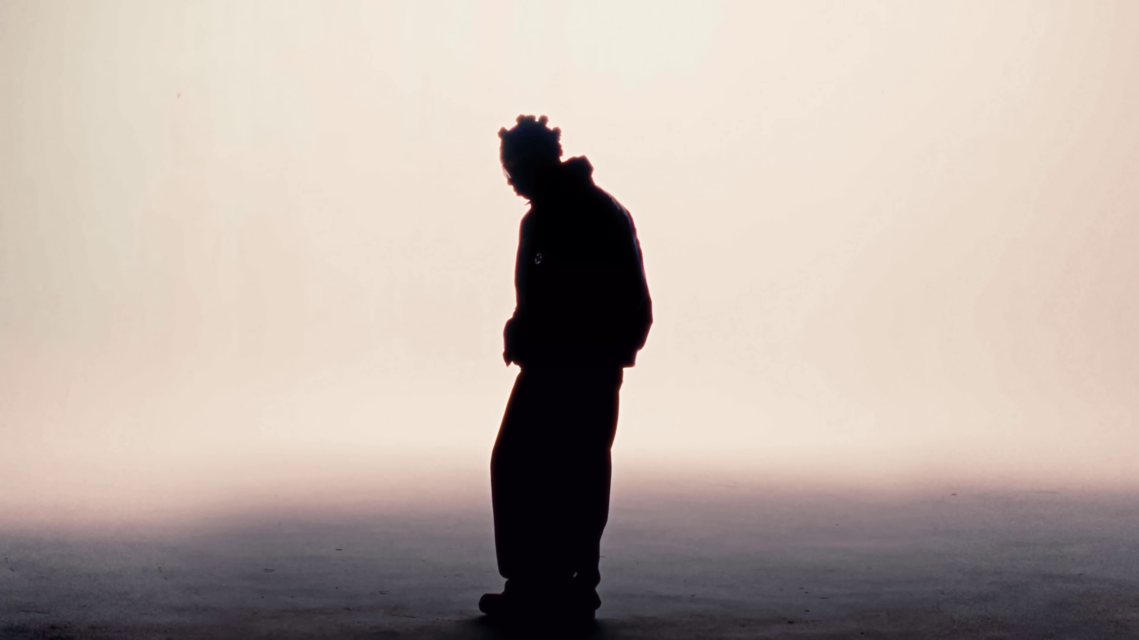 Charm  (2023) —  shot,  lighting