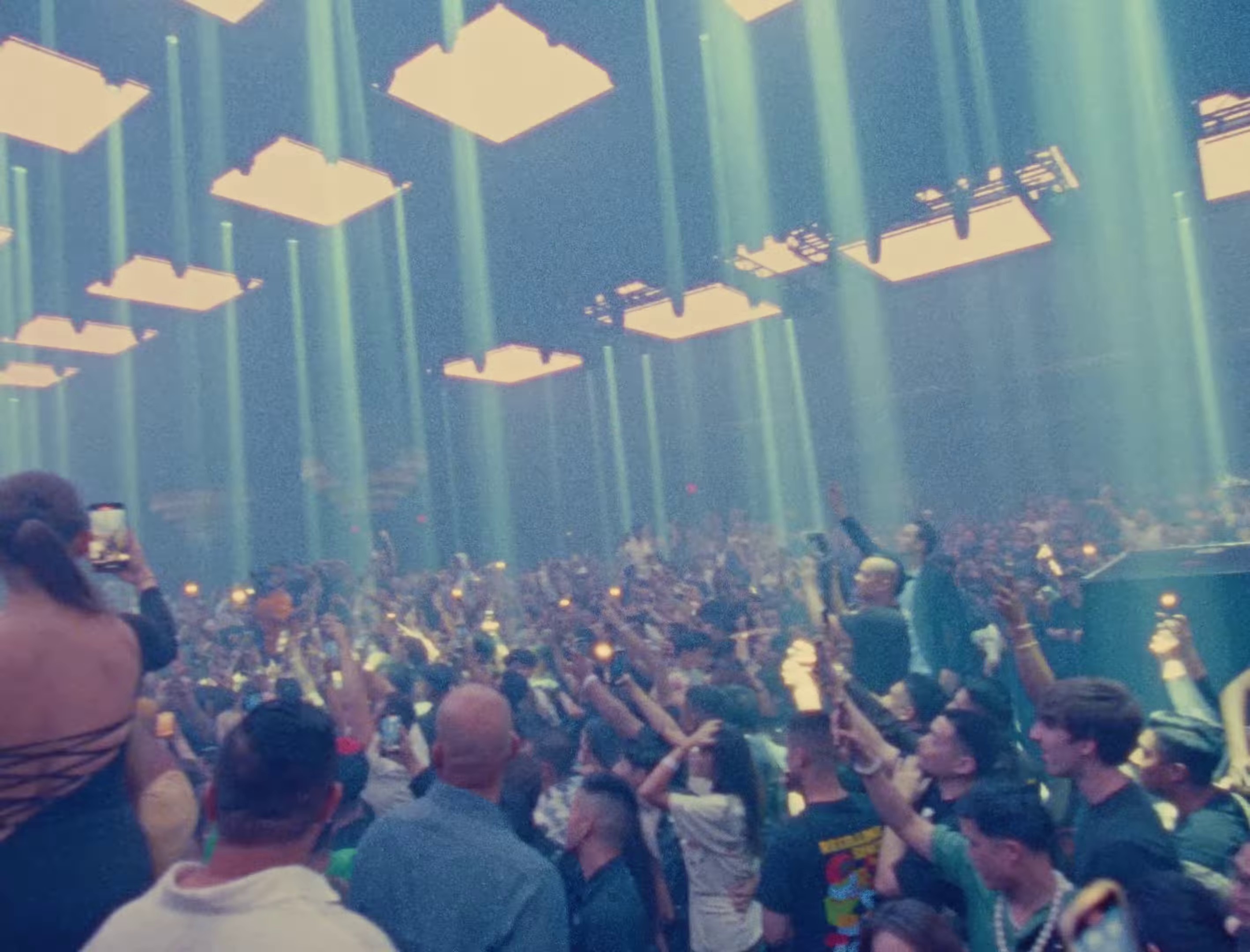 712PM (2022) —  shot,  lighting