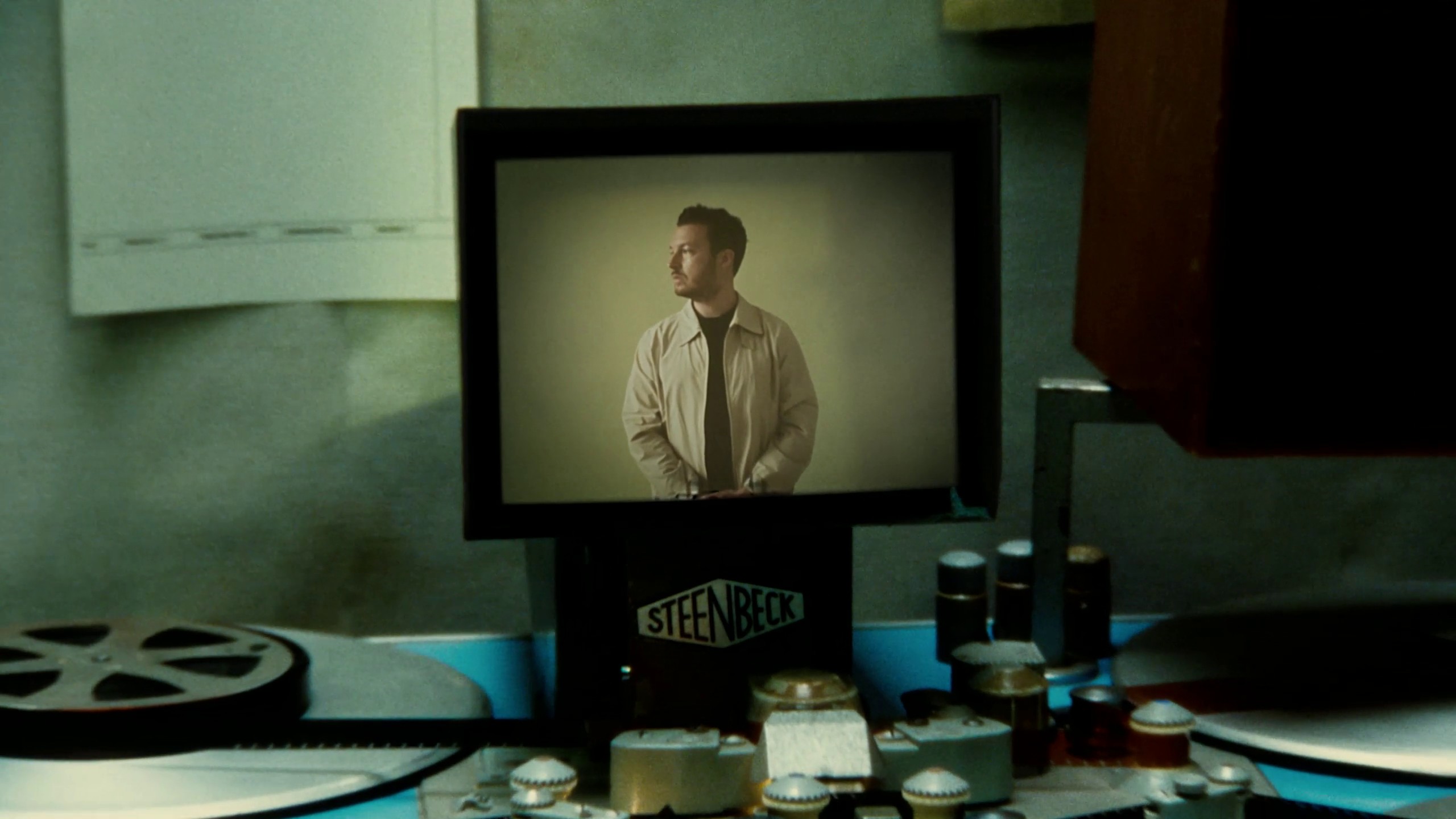 Body Paint (2023) —  shot,  lighting