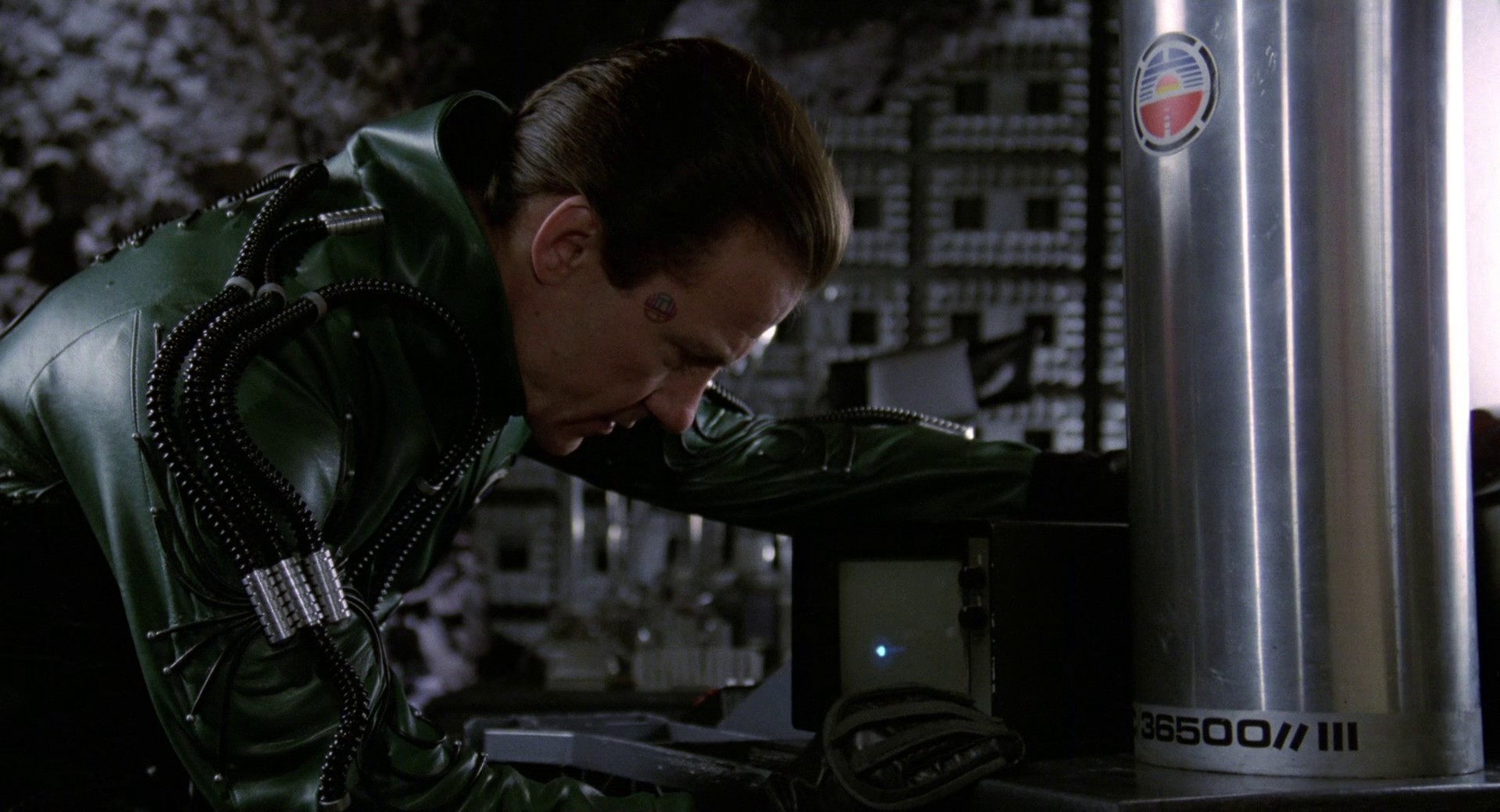 Saturn 3 (1980) —  shot,  lighting