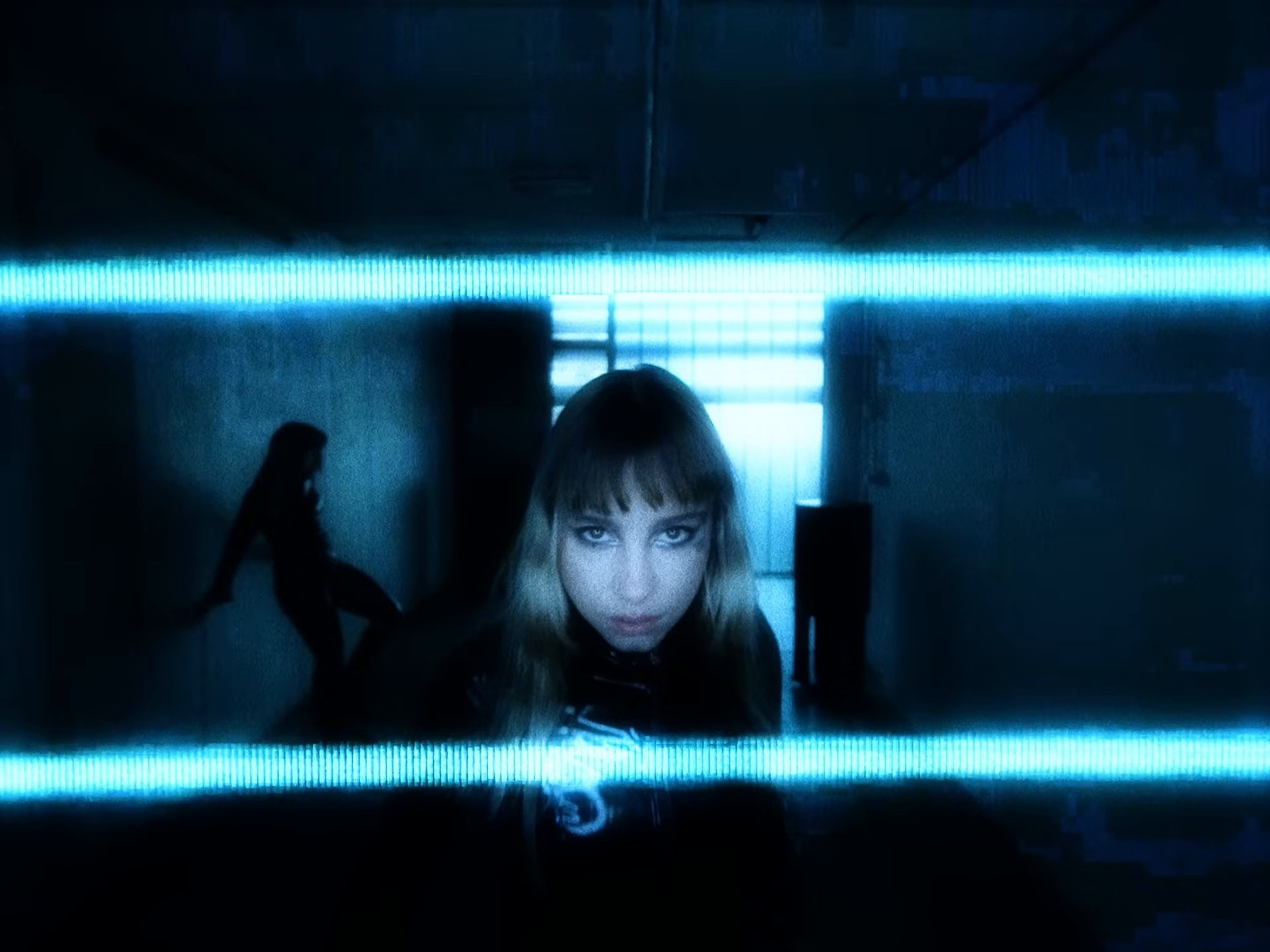 To be free (2024) —  shot,  lighting