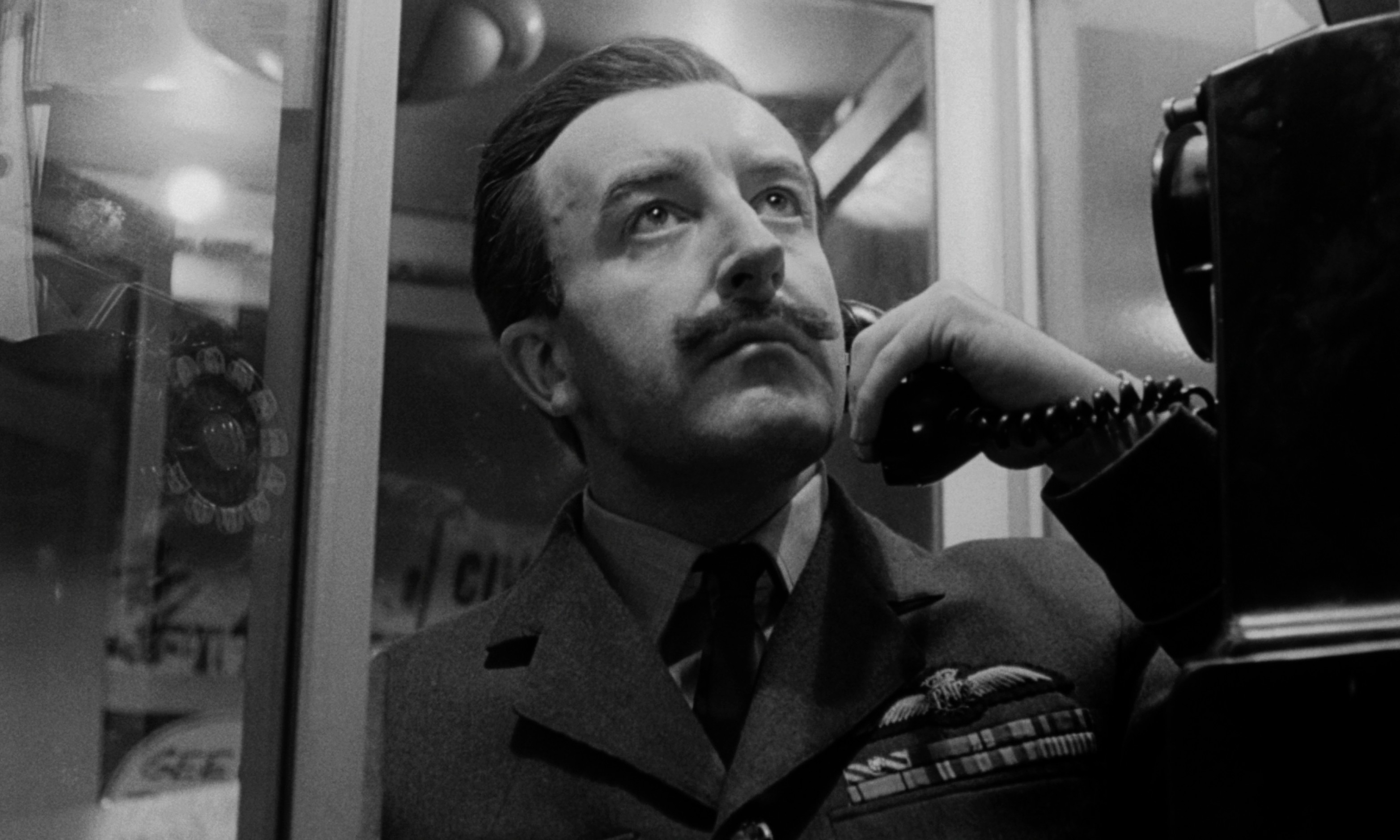 Dr. Strangelove or: How I Learned to Stop Worrying and Love the Bomb (1964) —  shot,  lighting