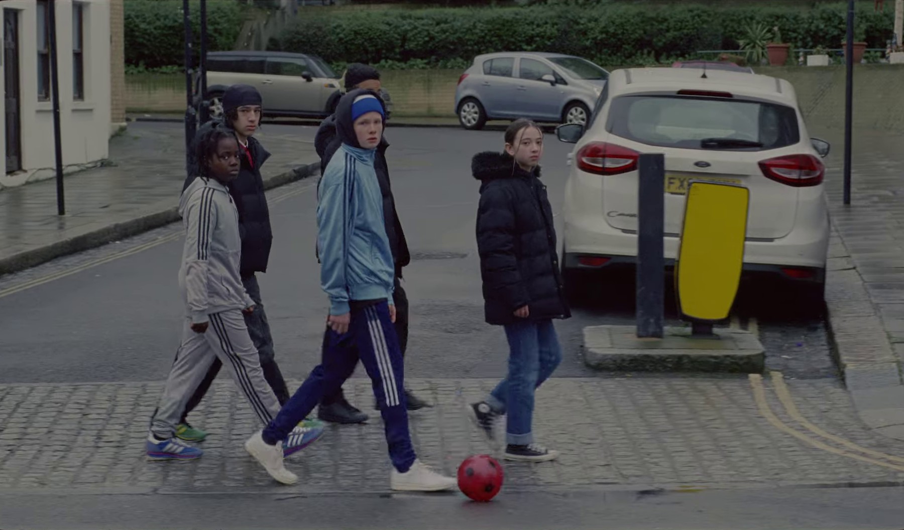 STARMANIAK (2024) —  shot,  lighting