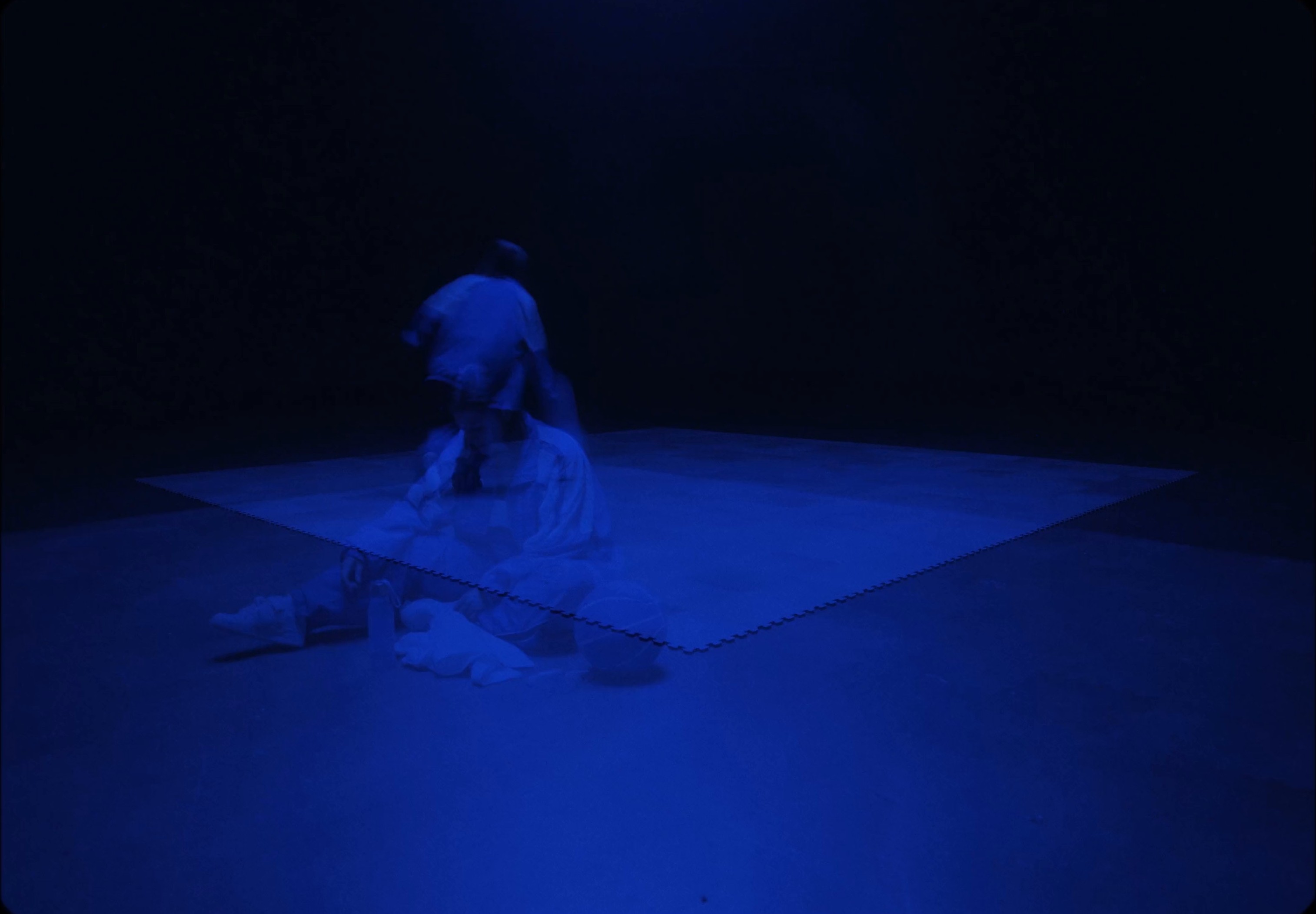 NIVEA - MOLLY SANDÉN (2024) —  shot,  lighting