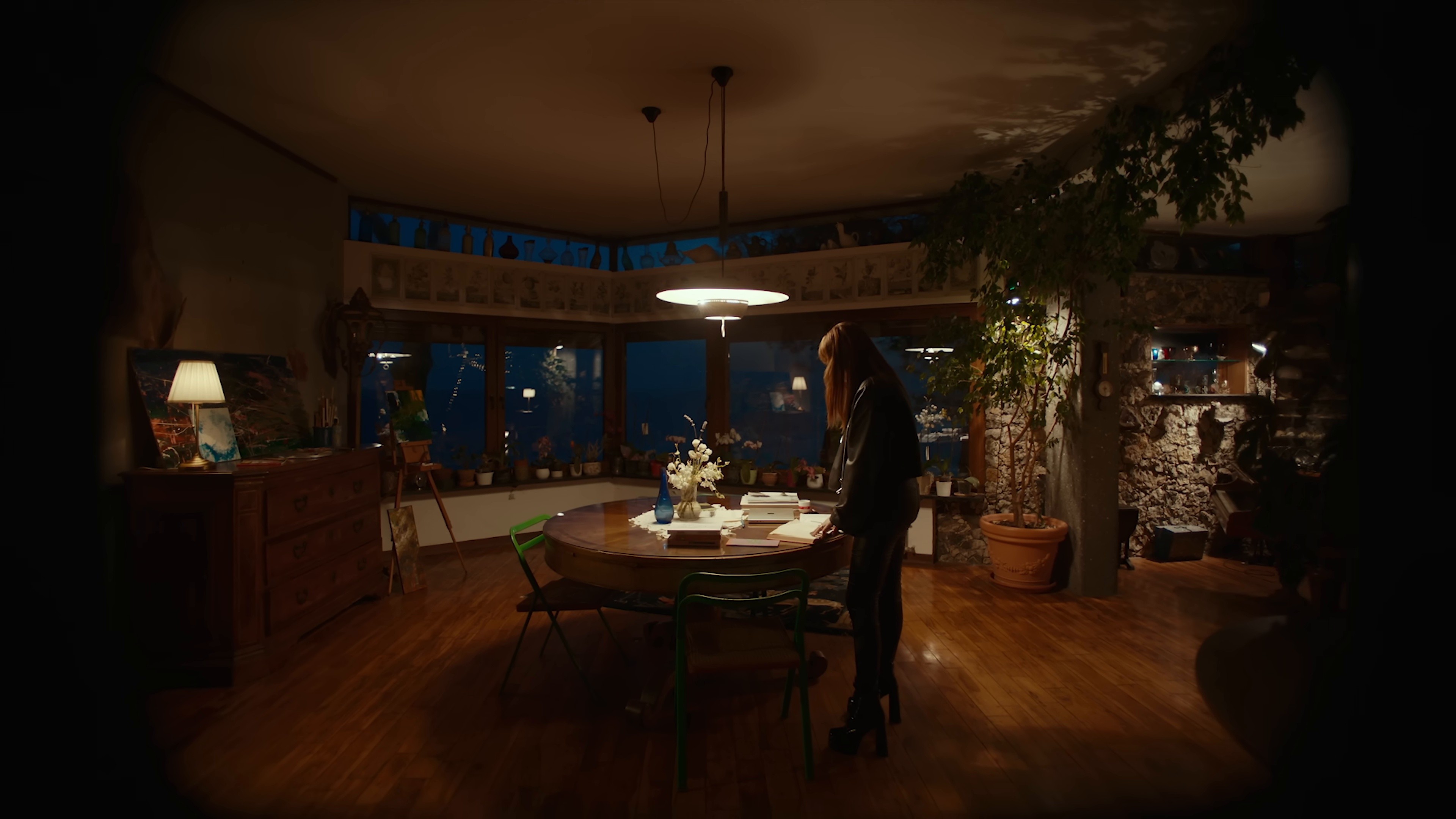 Beatrice (2024) —  shot,  lighting