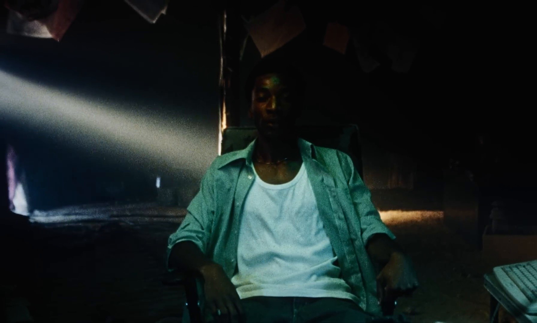 Kartell feat. Kurtis Wells, Mars (2024) —  shot,  lighting