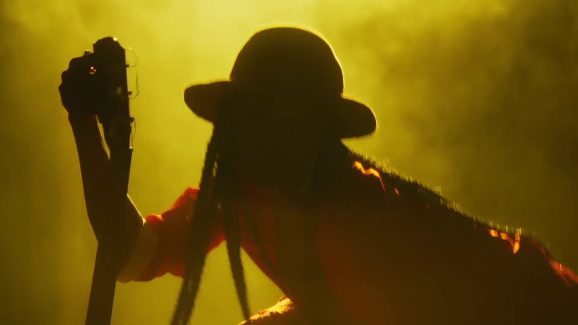 LoLo (2019) —  shot,  lighting