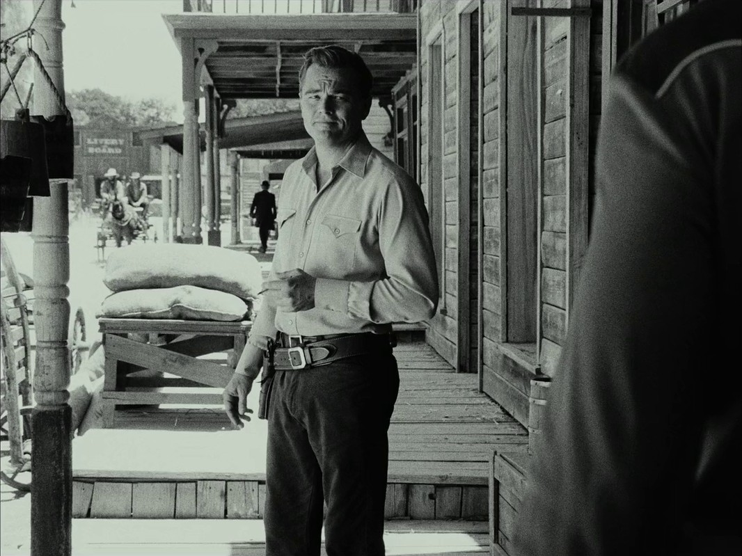 Once Upon a Time in Hollywood (2019) —  shot,  lighting