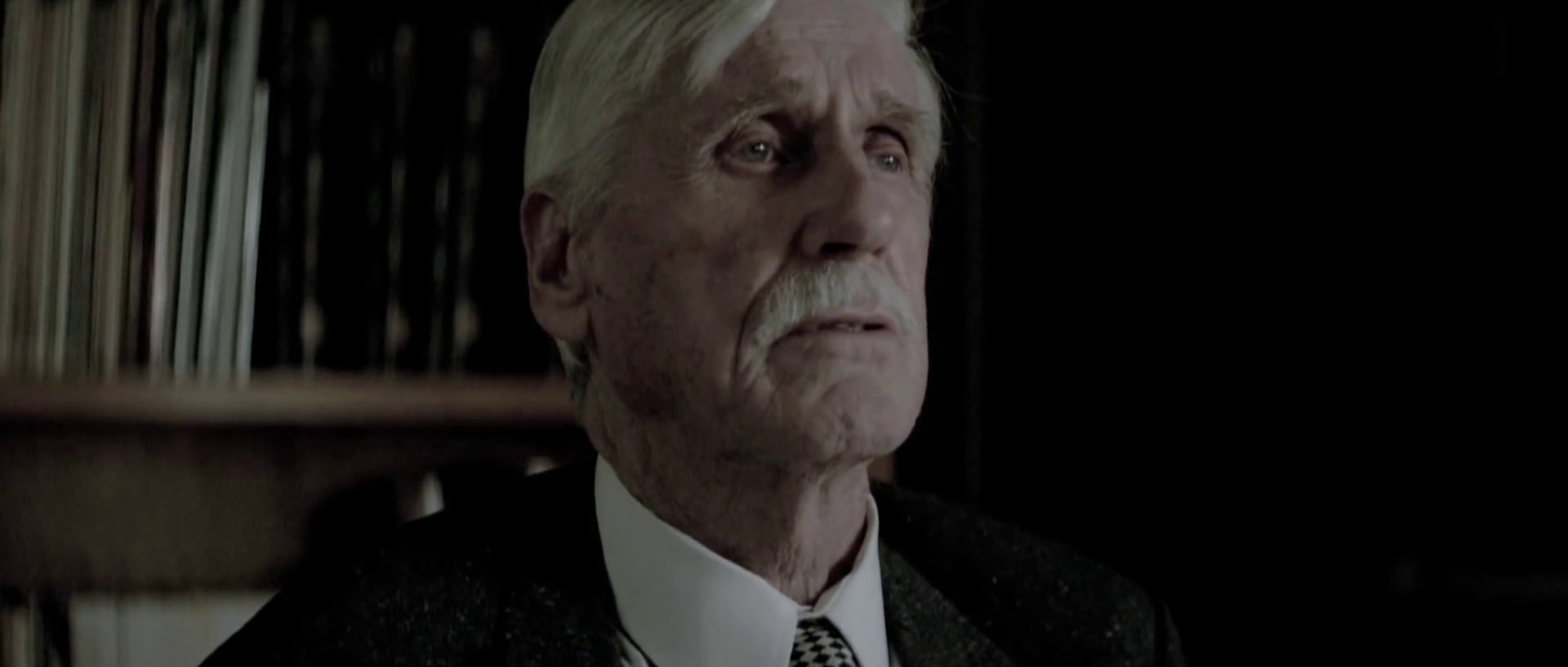 Dead Living Things (2013) —  shot,  lighting