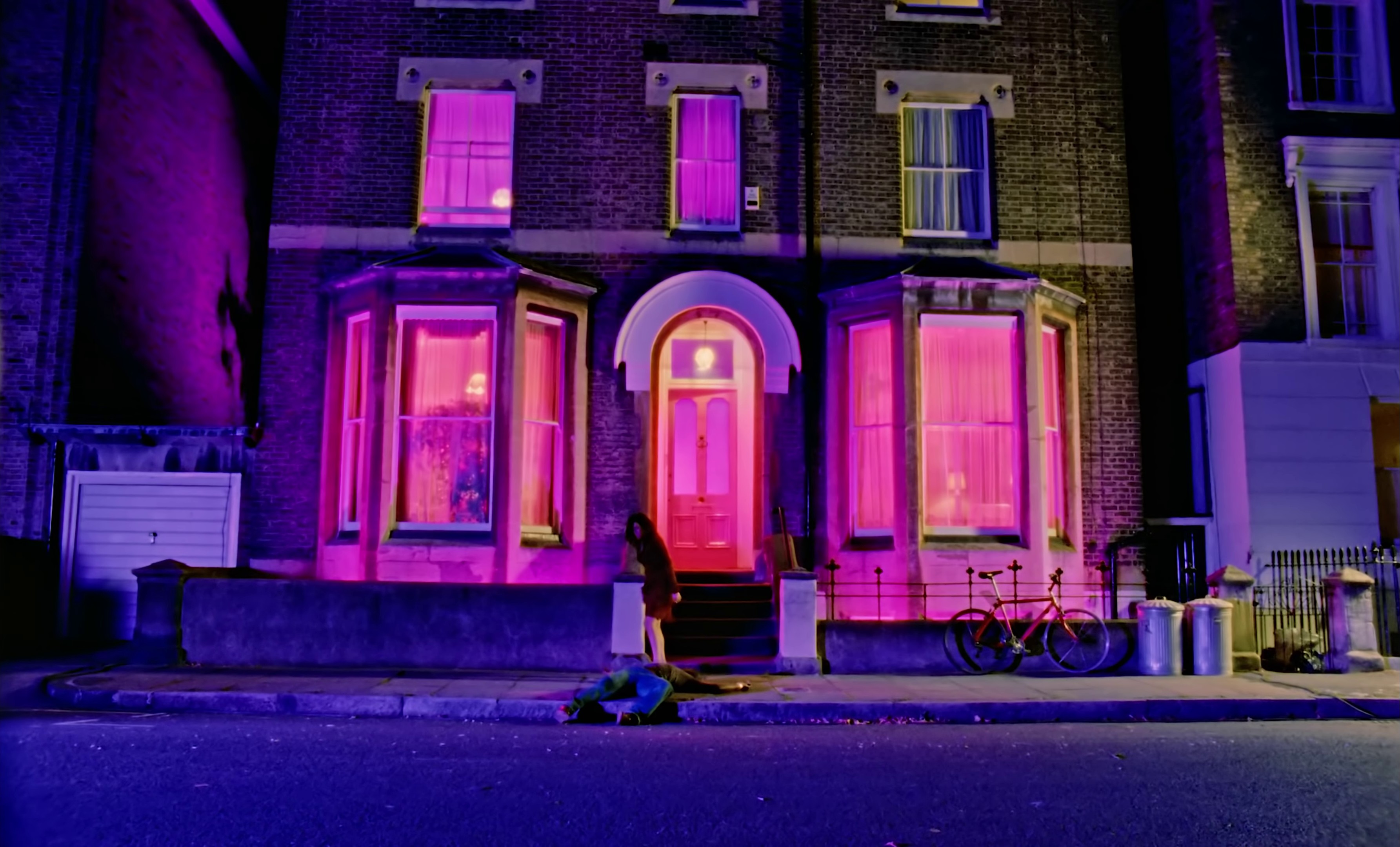 Stronger Than Me (2009) —  shot,  lighting