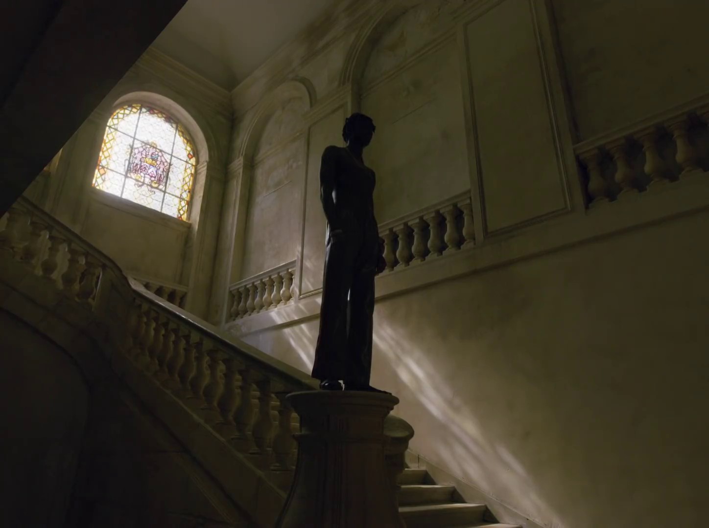 Foreign Car (2019) —  shot,  lighting