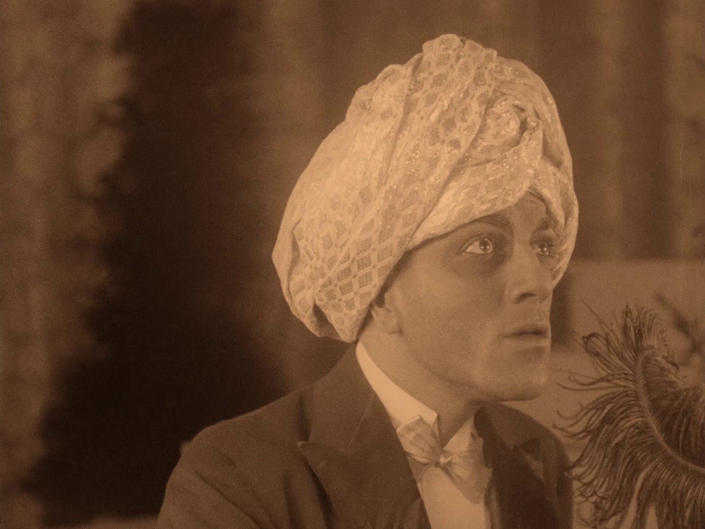 L'inhumaine (1924) —  shot,  lighting