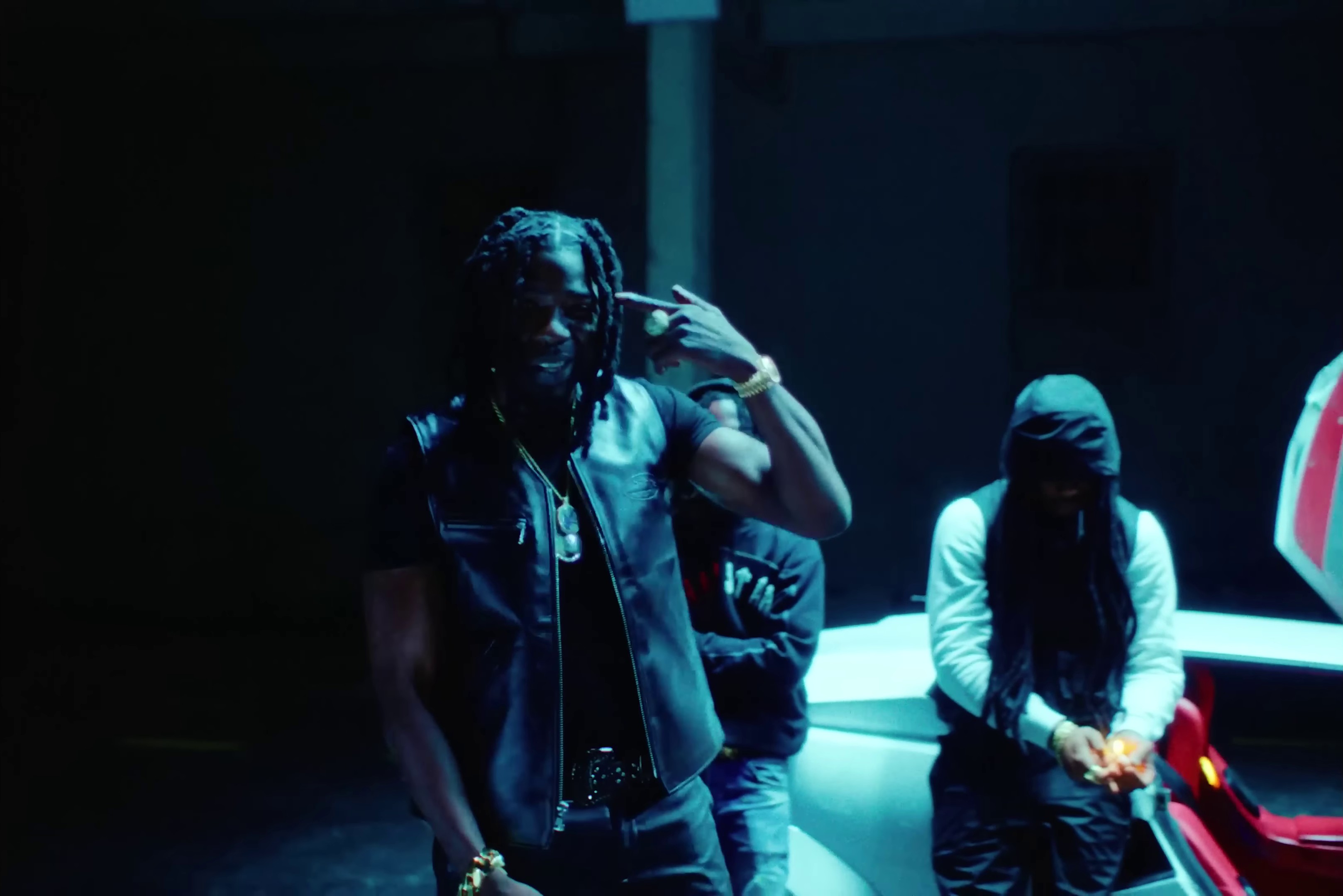 Dans le noir (2023) —  shot,  lighting