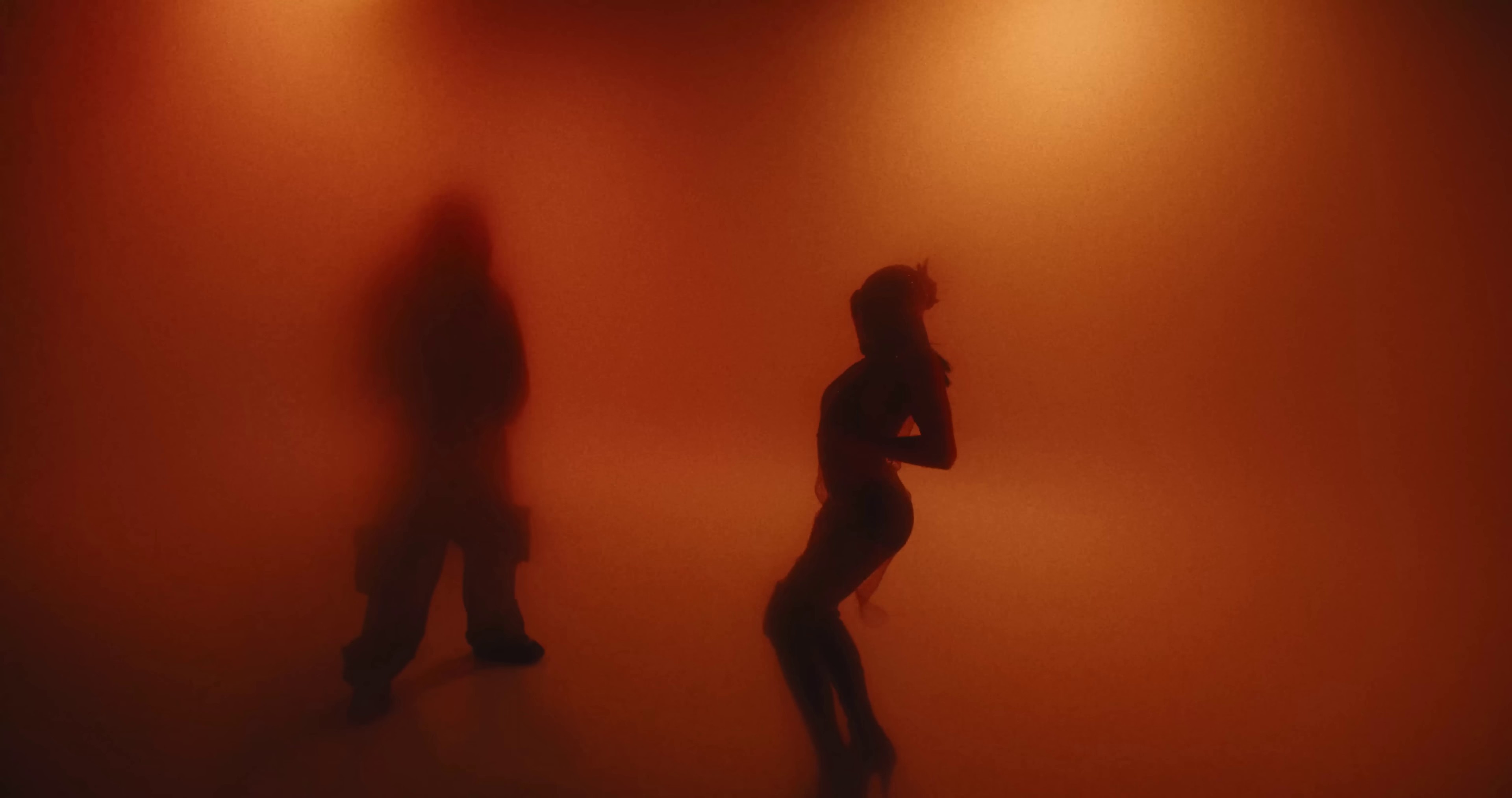 Riposte (2023) —  shot,  lighting