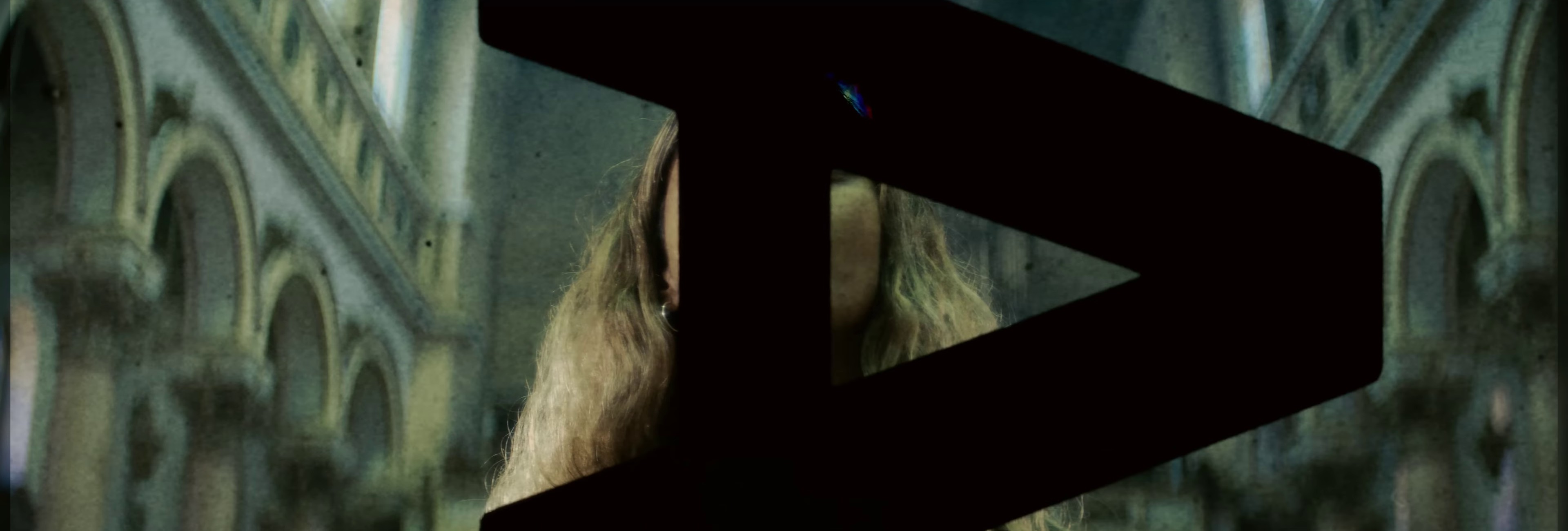 Drug dealin (2022) —  shot,  lighting