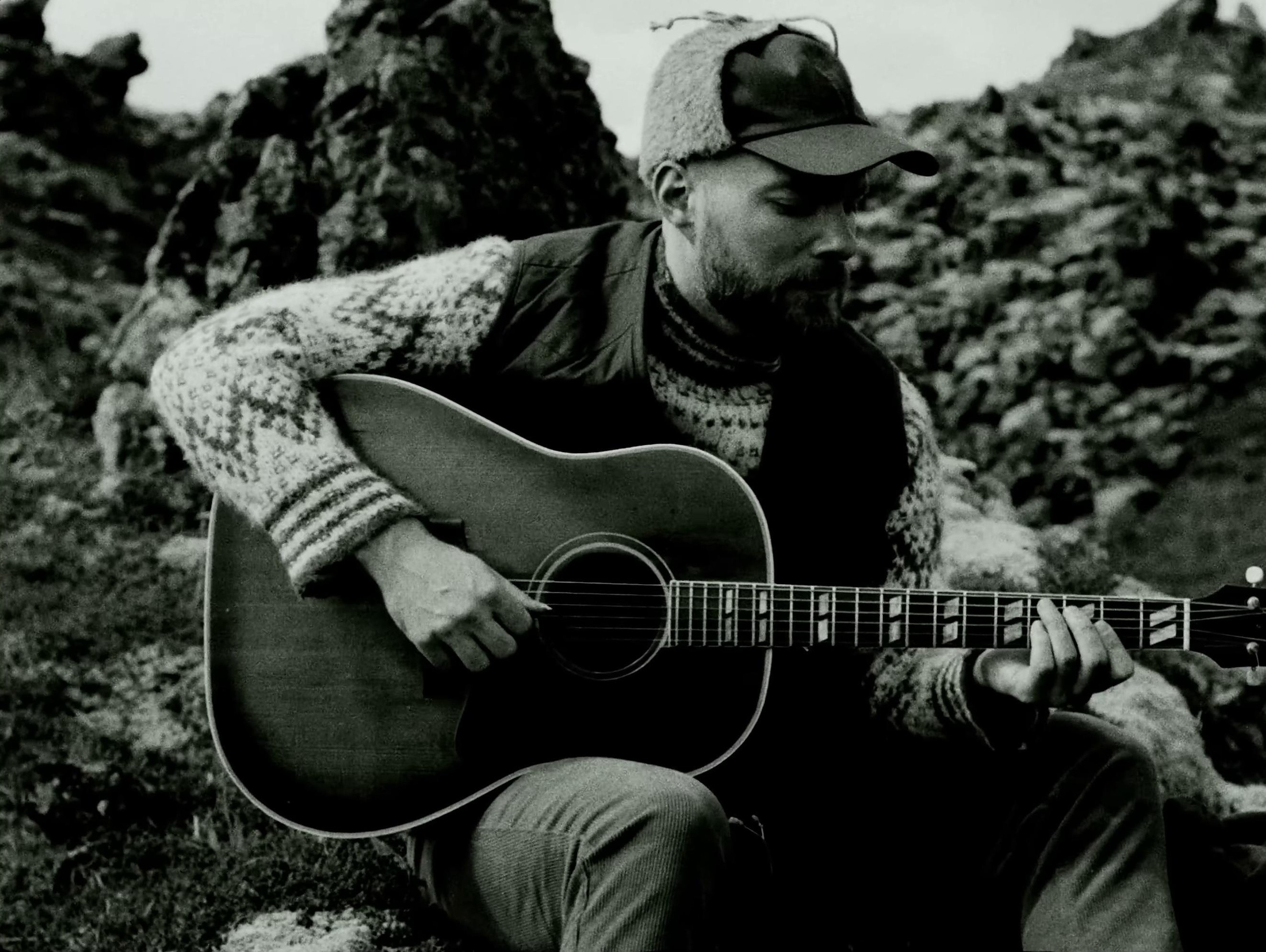 Eydís Evensen (2025) —  shot,  lighting