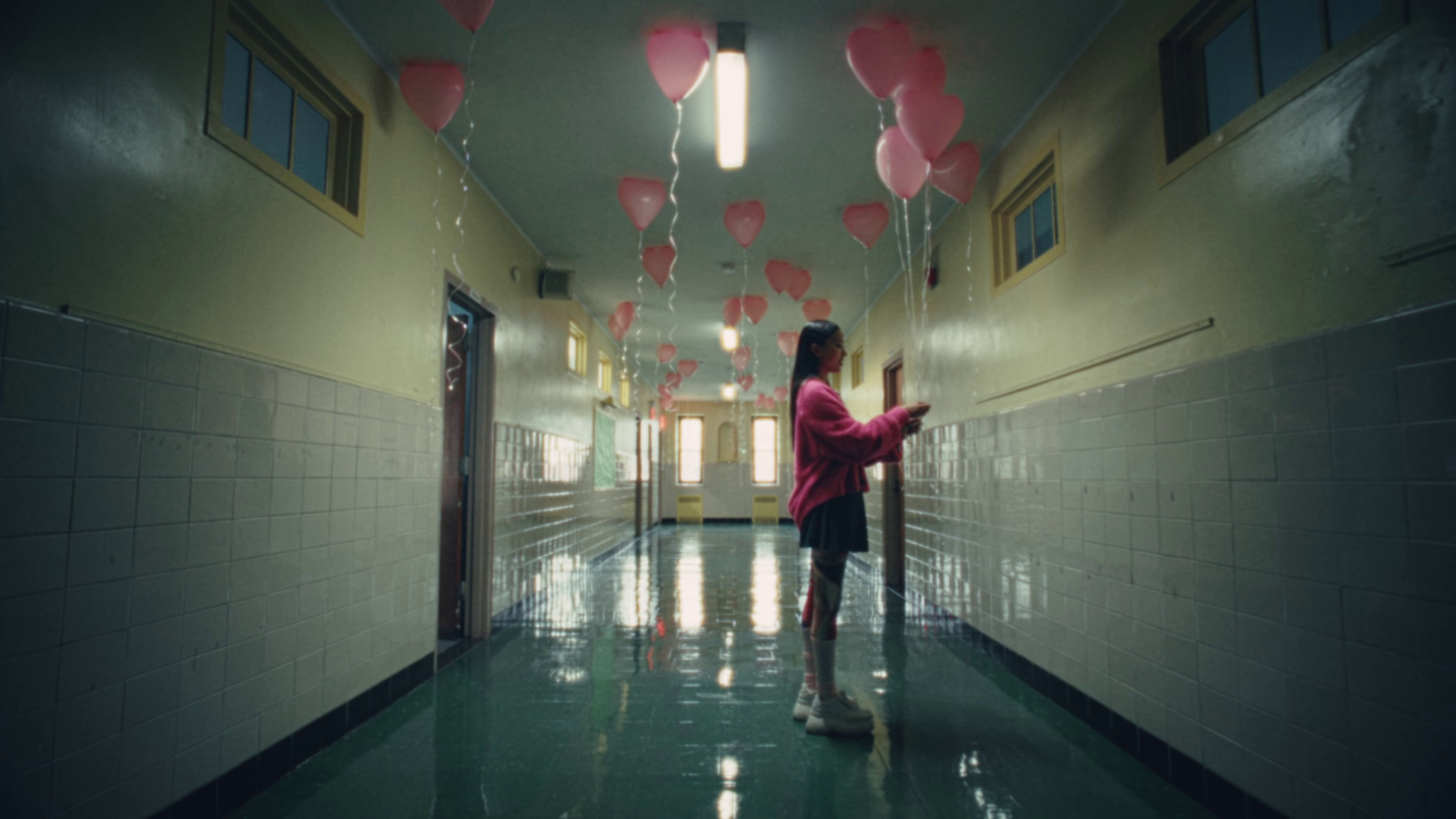 Nothing Feels Better   (2021) —  shot,  lighting