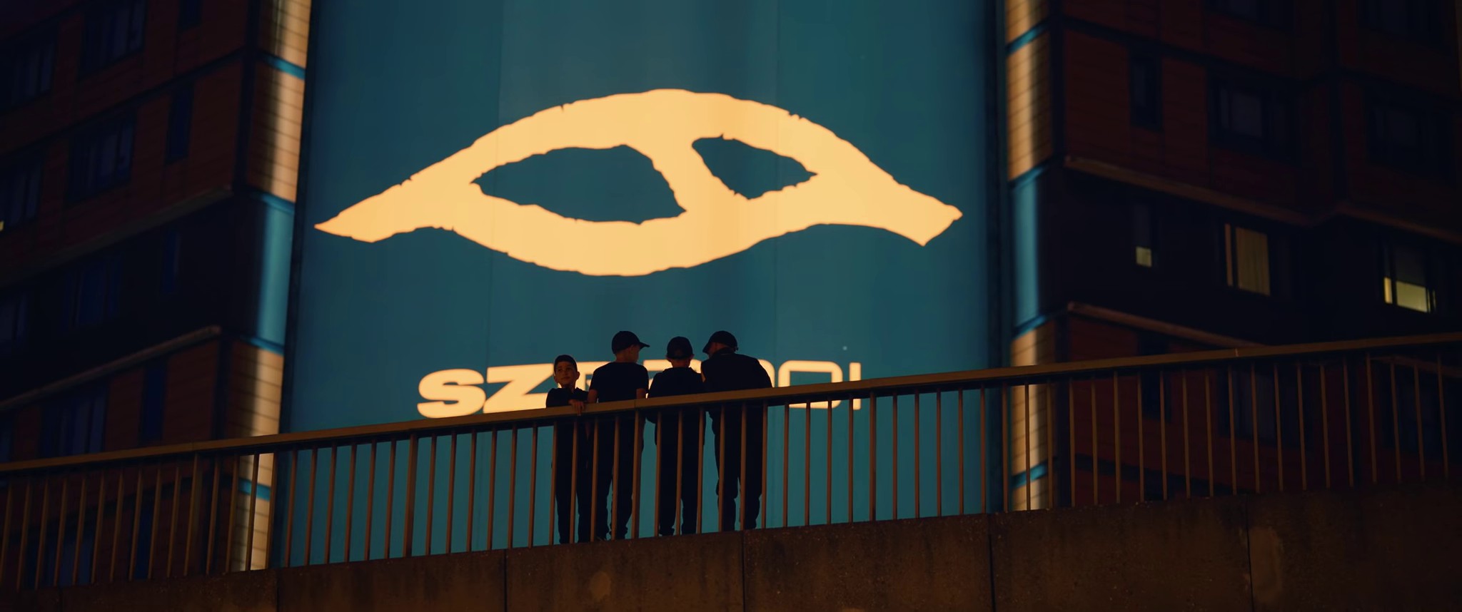 SZR 2001 (2022) —  shot,  lighting