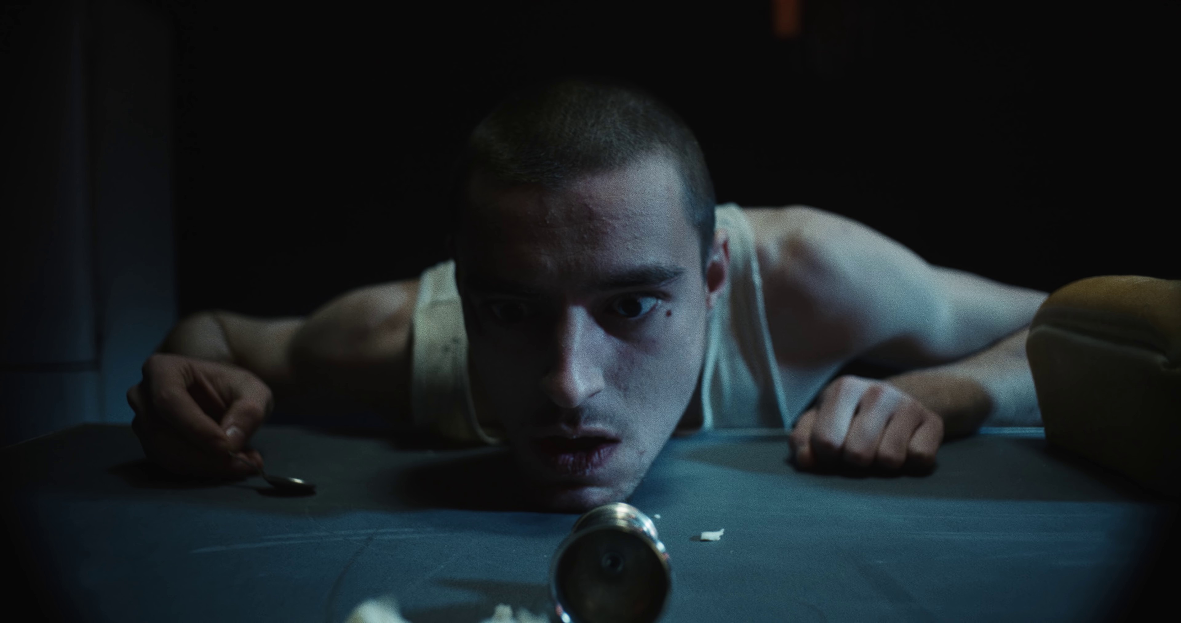 Fauteuil lit (2021) —  shot,  lighting