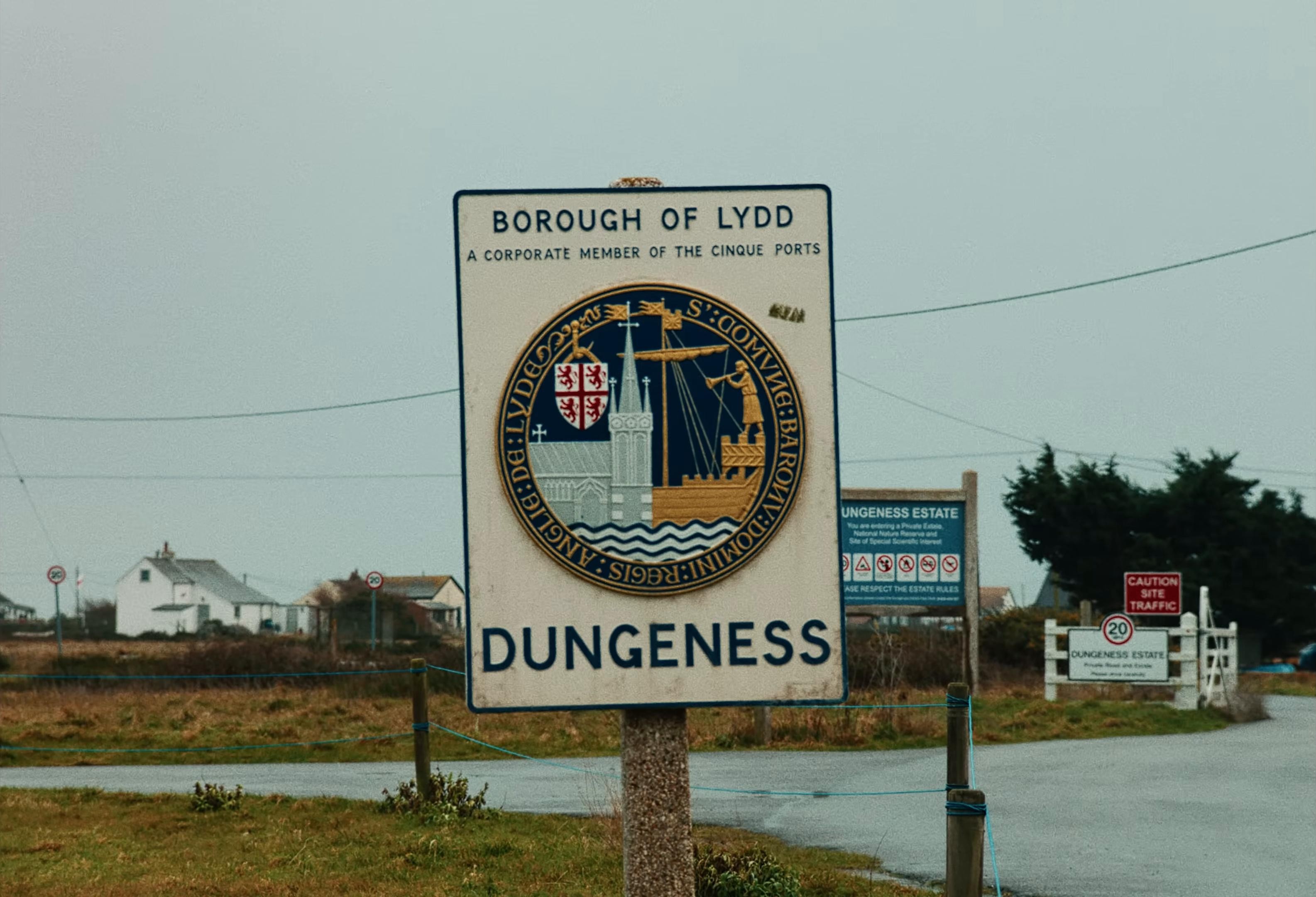 Excuses For Love (2026) —  shot,  lighting