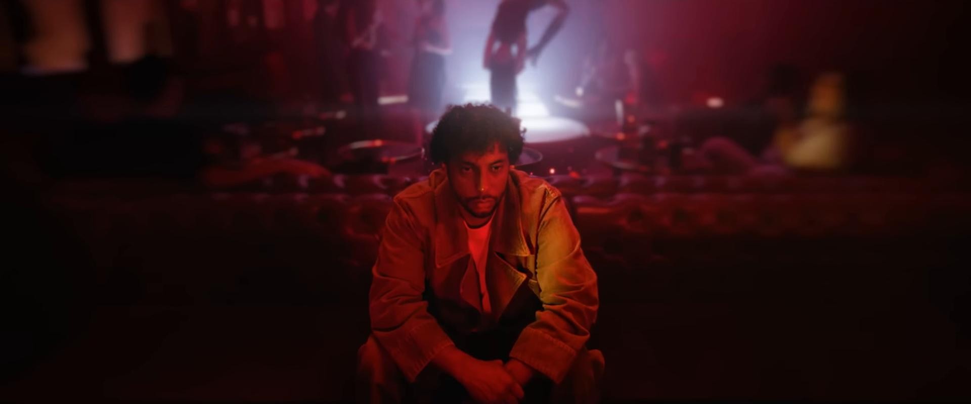 ton ventre (2025) —  shot,  lighting