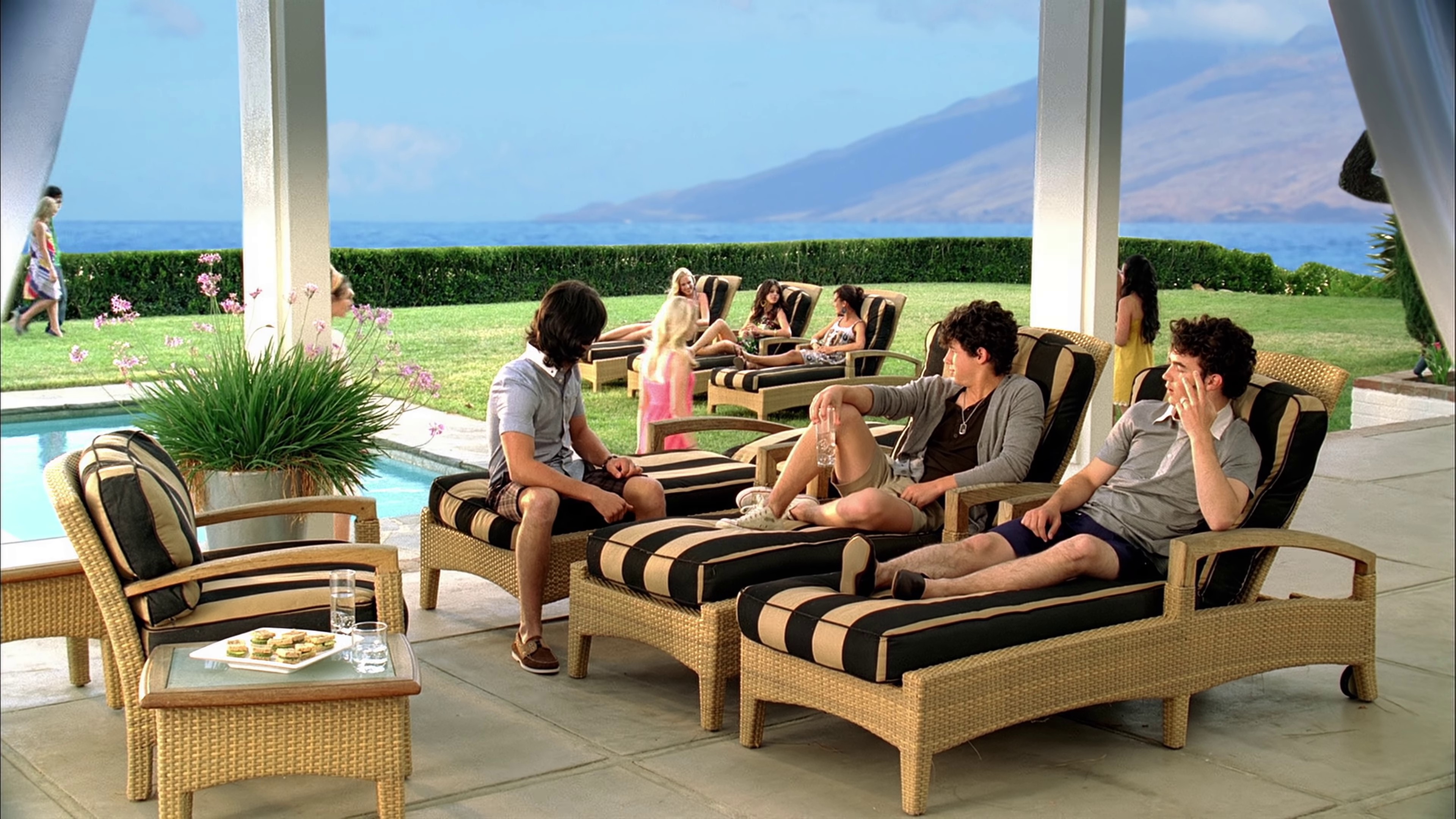 Burnin' up  (2013) —  shot,  lighting