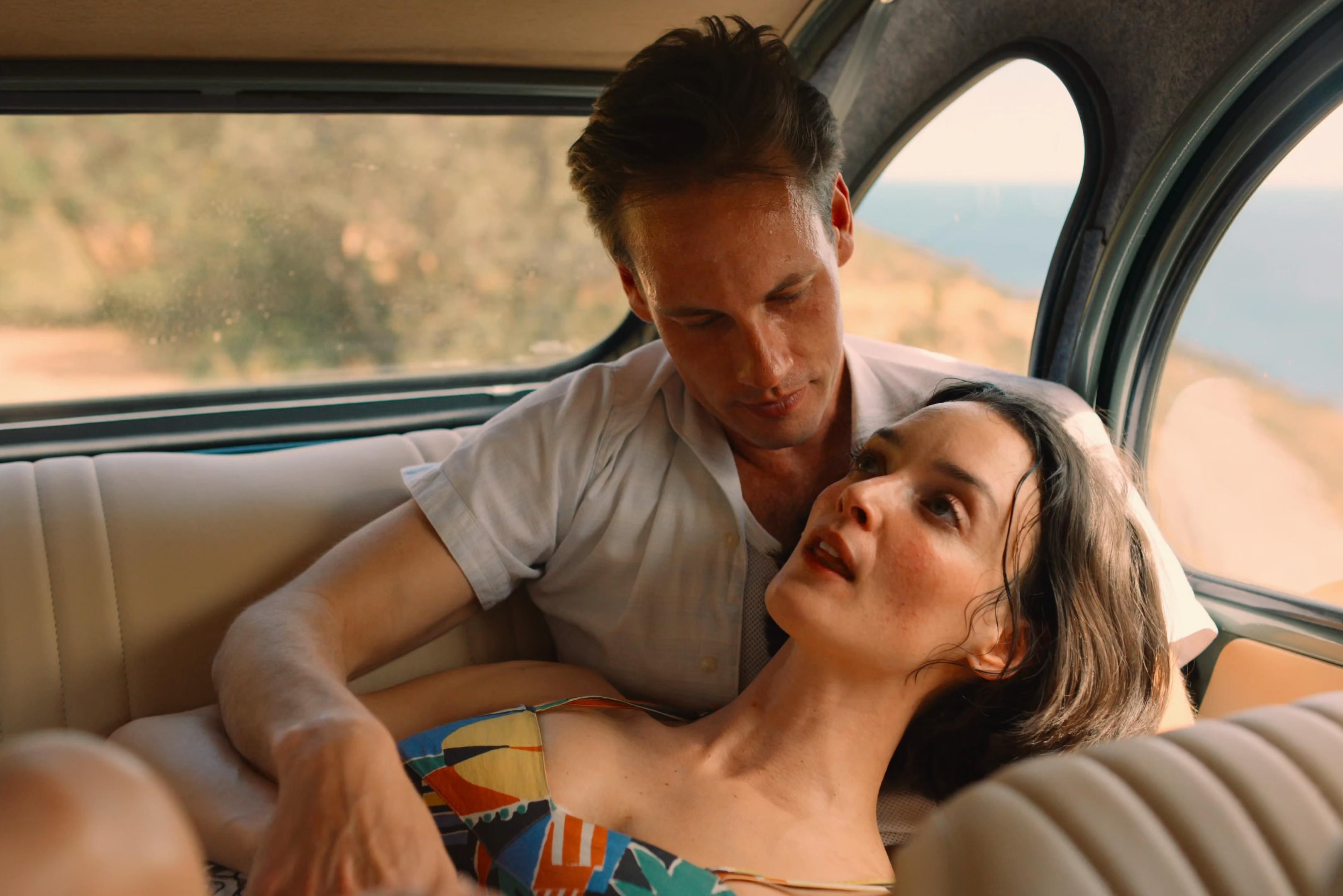 Niki (2024) —  shot,  lighting