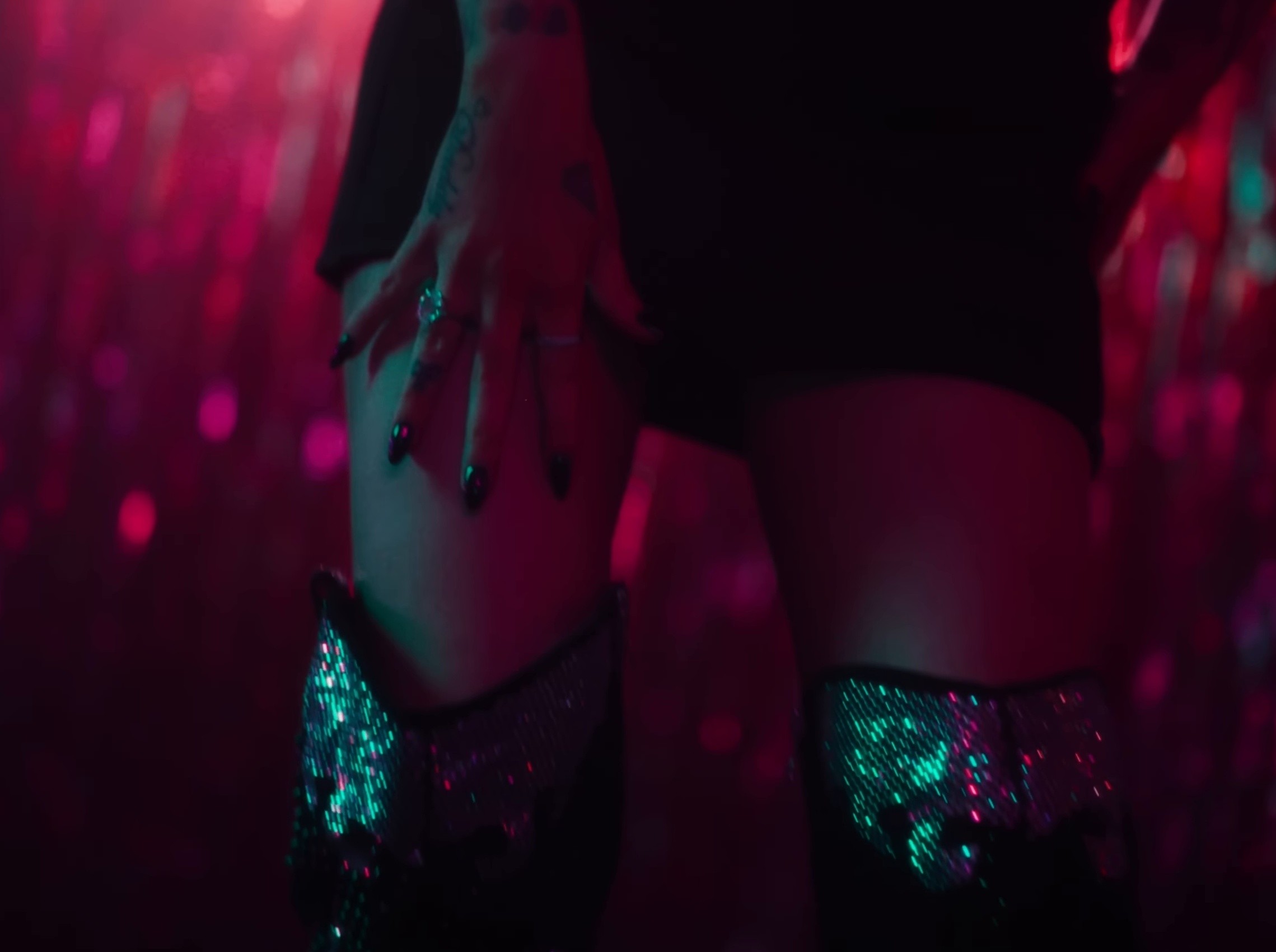 Green Light (2025) —  shot,  lighting