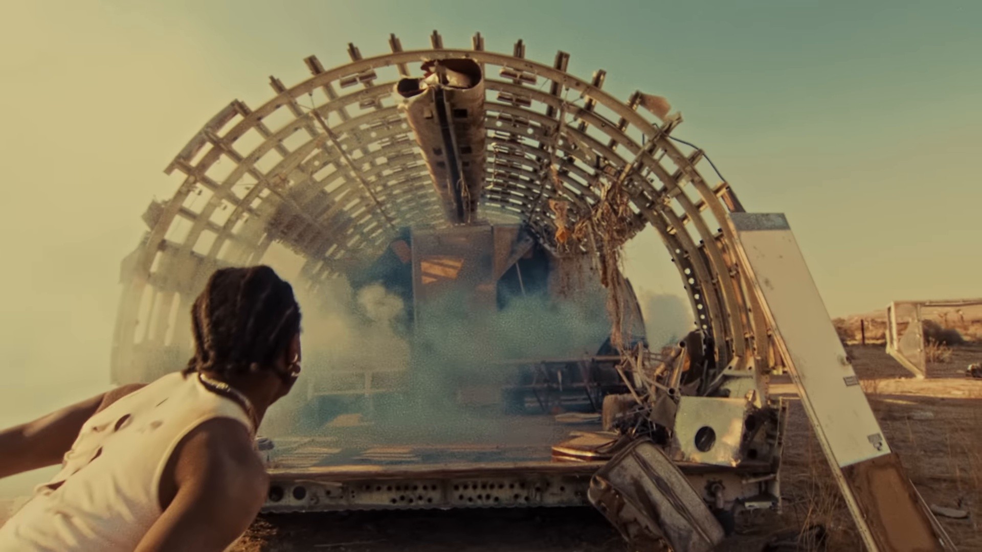 Duckwrth - Escapist (OFFICIAL MUSIC VIDEO) (2025) —  shot,  lighting