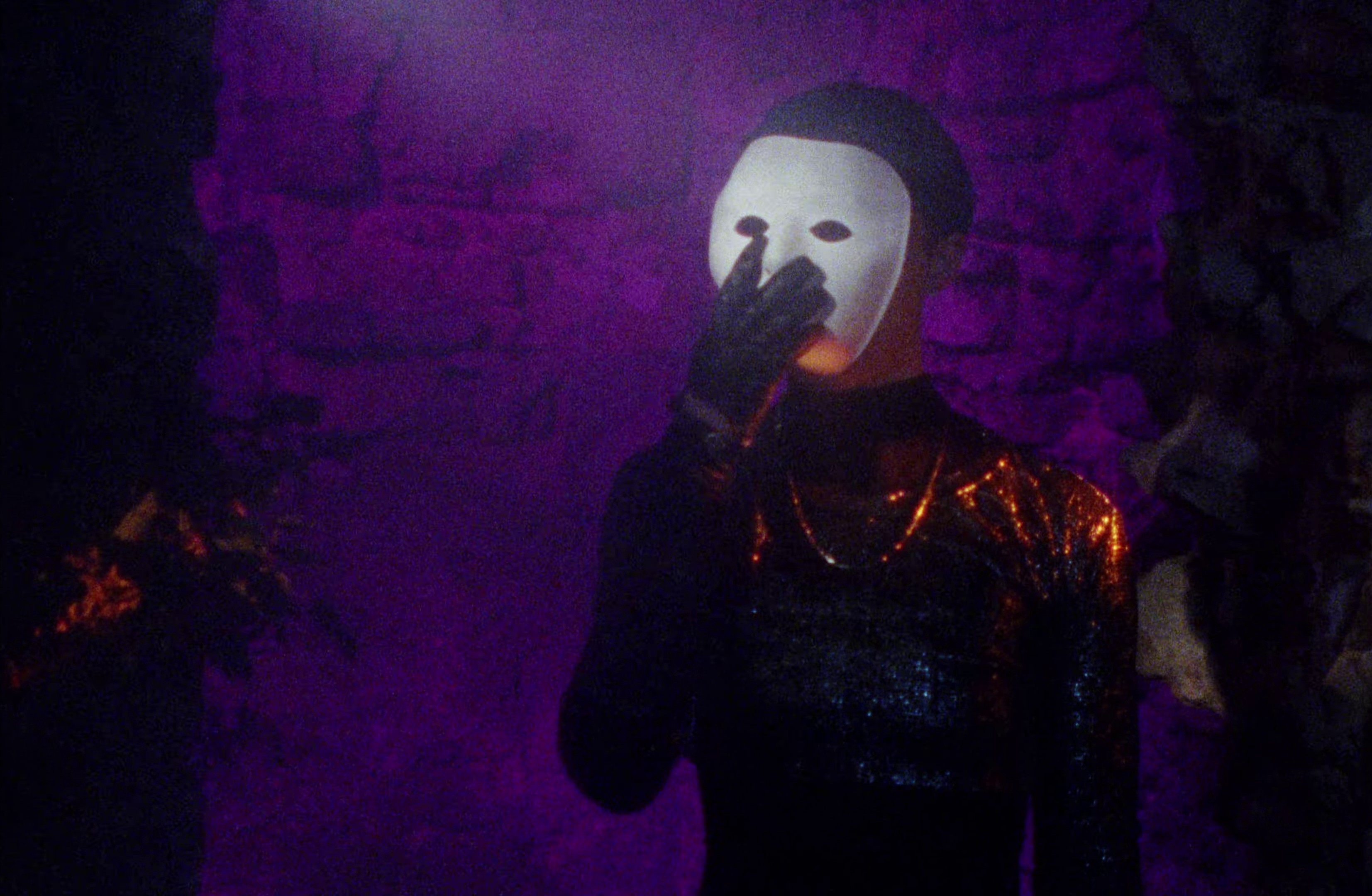 Loin de moi le drame (2022) —  shot,  lighting