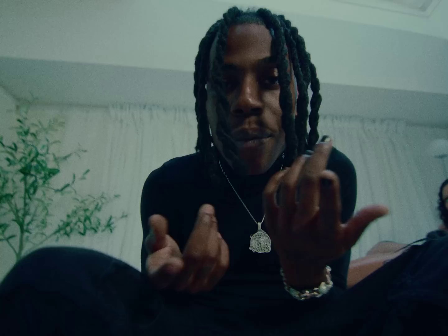 How You Feel? (2022) —  shot,  lighting