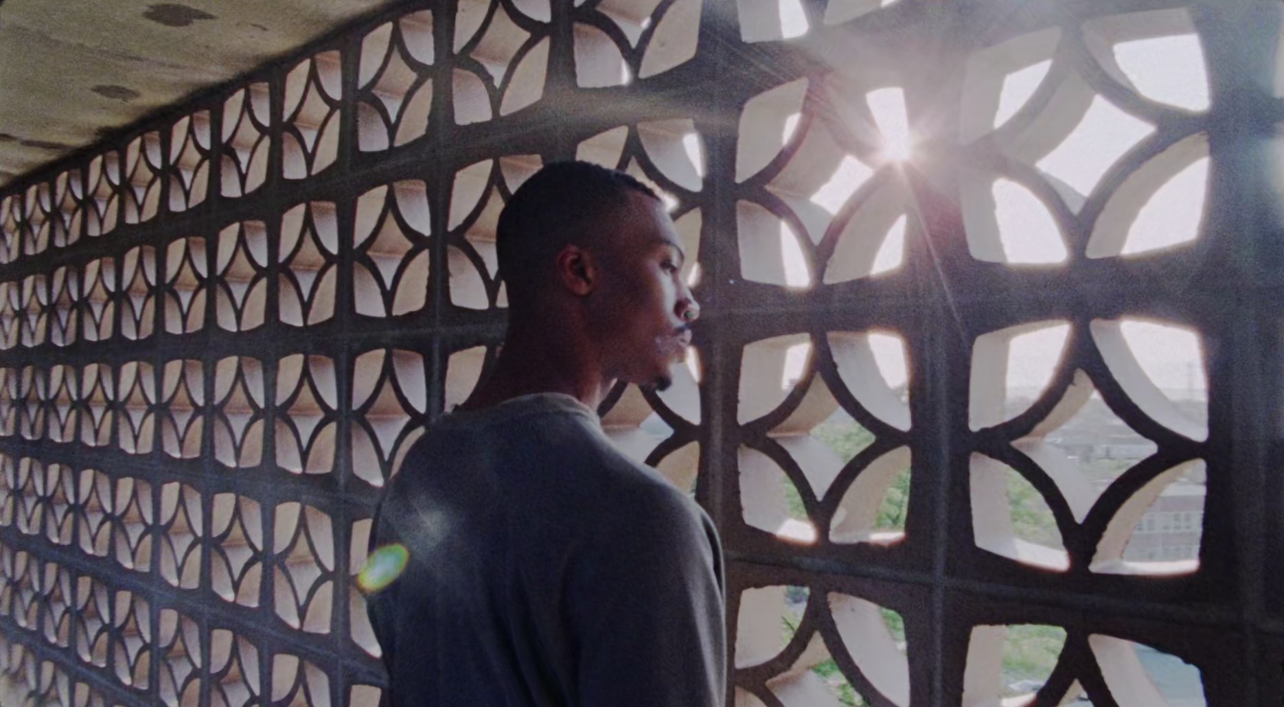 Underwaterfall (2019) —  shot,  lighting